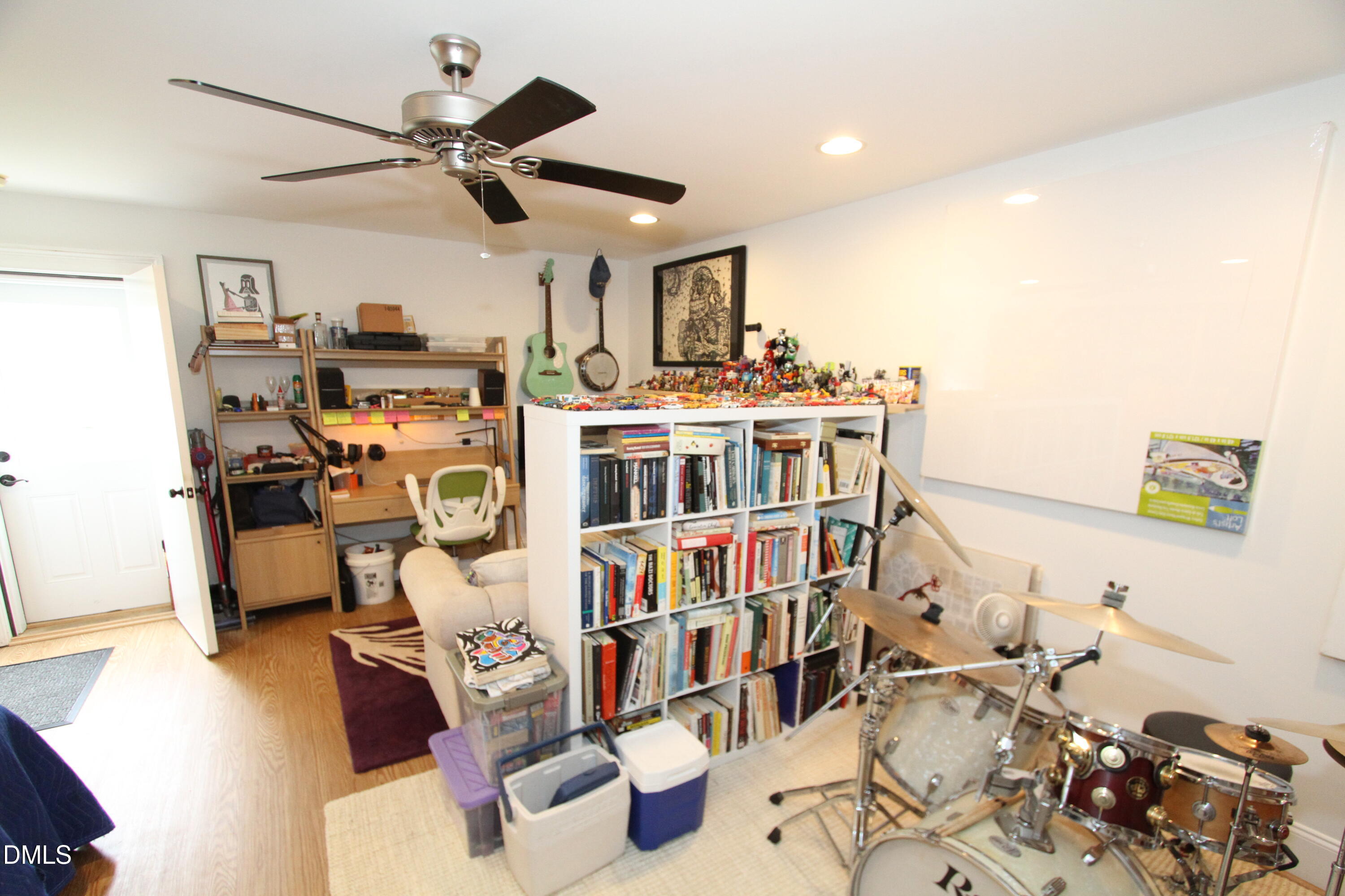 main property photo 73