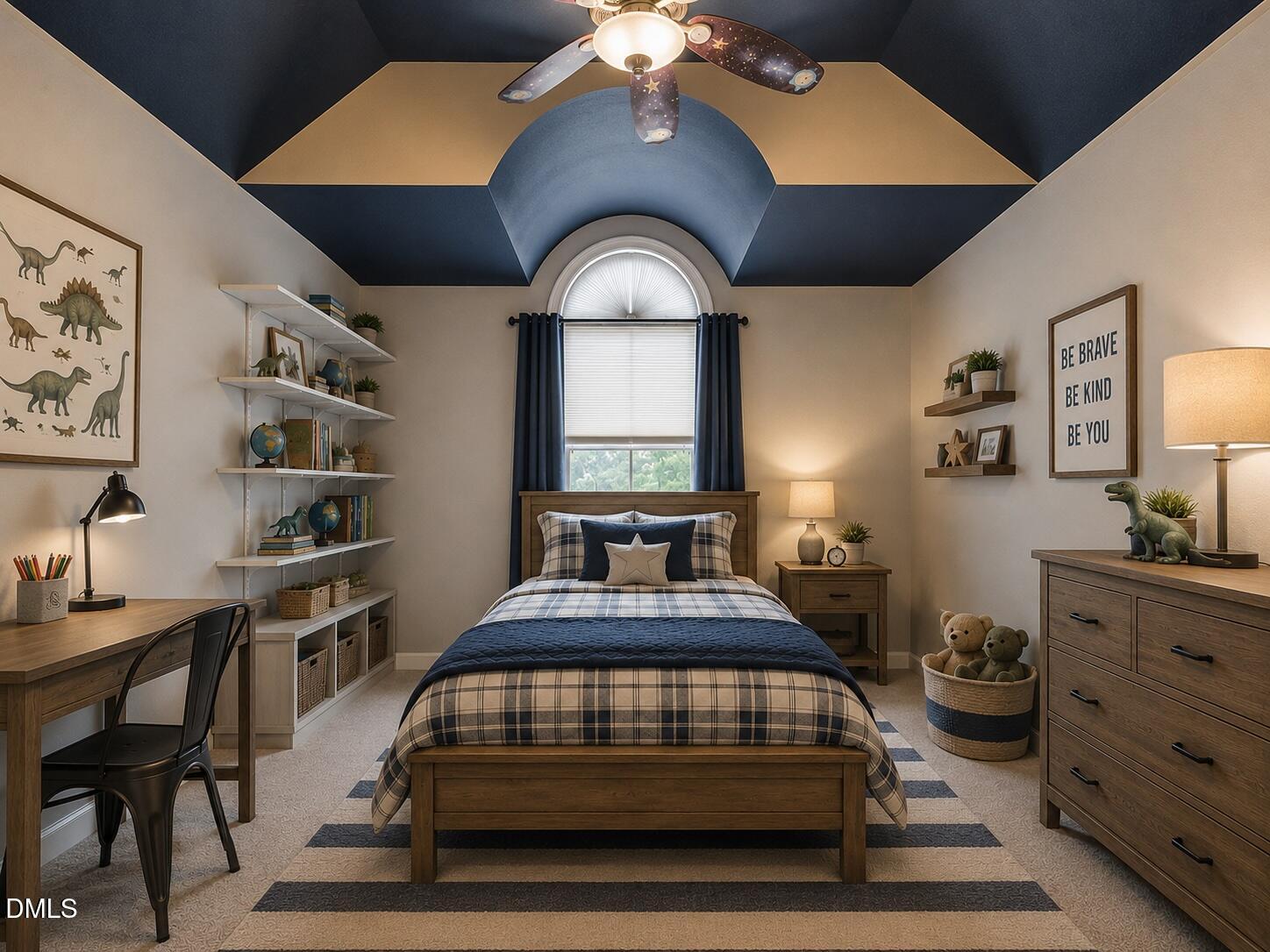 main property photo 47