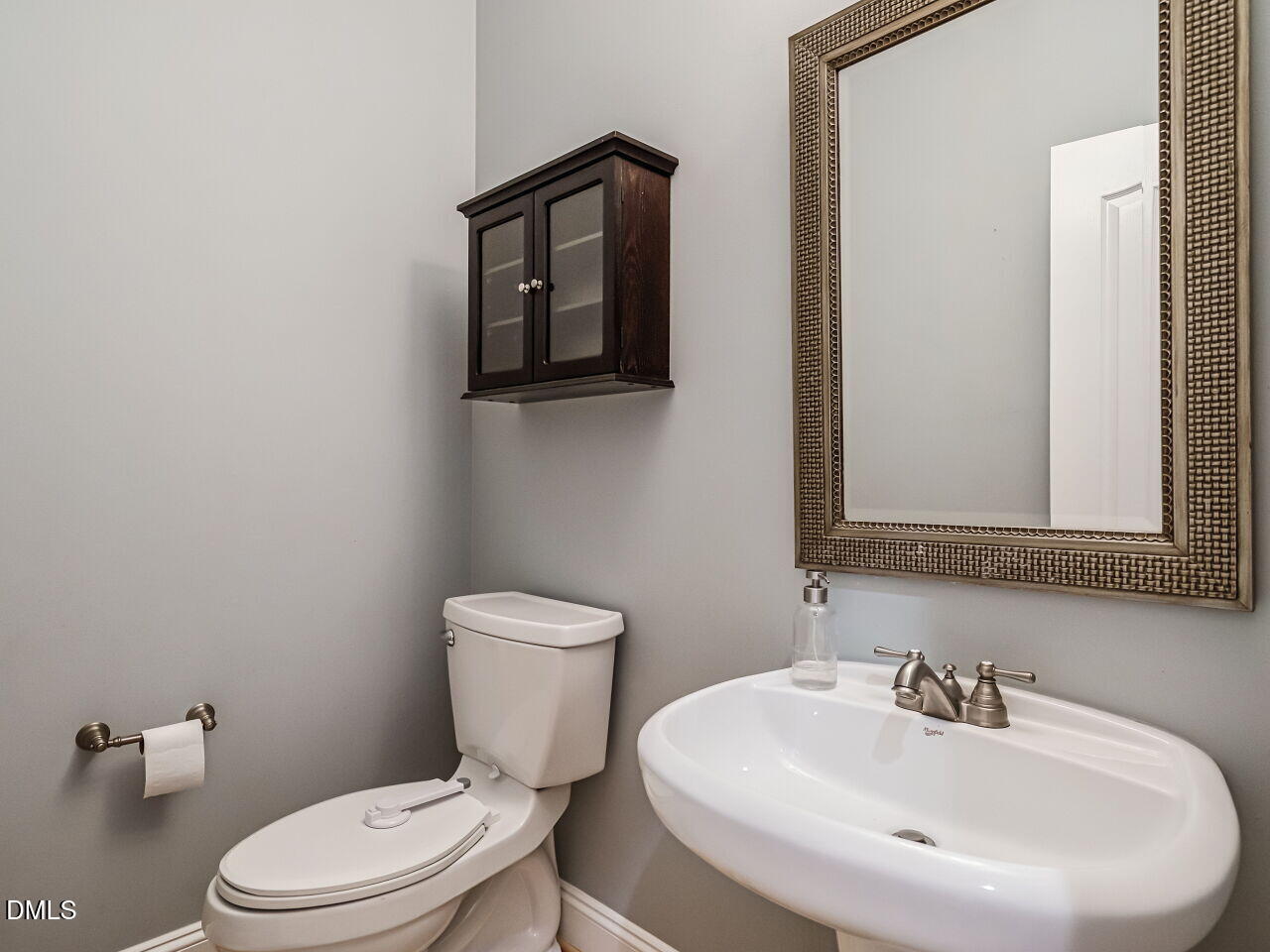 main property photo 81