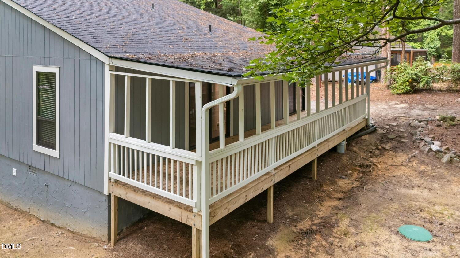 main property photo 31