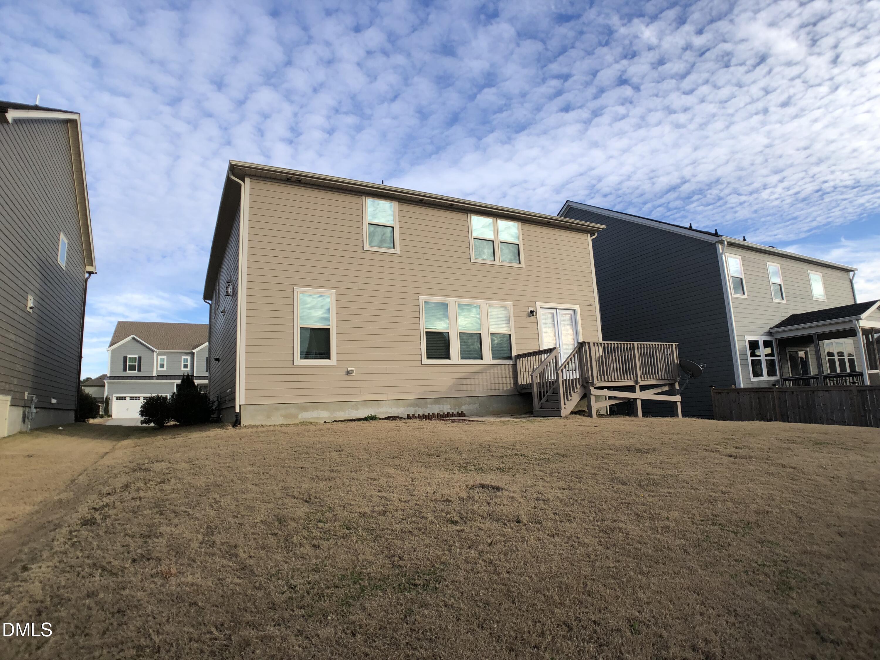 main property photo 26