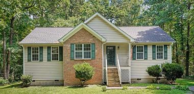 image of property with 3 Bed | 2 Bath | 1,483 Sqft