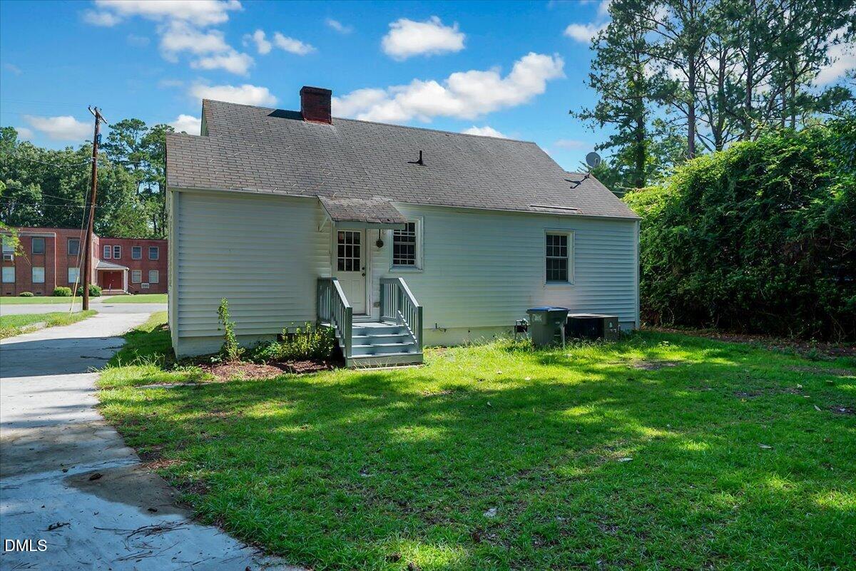 main property photo 26
