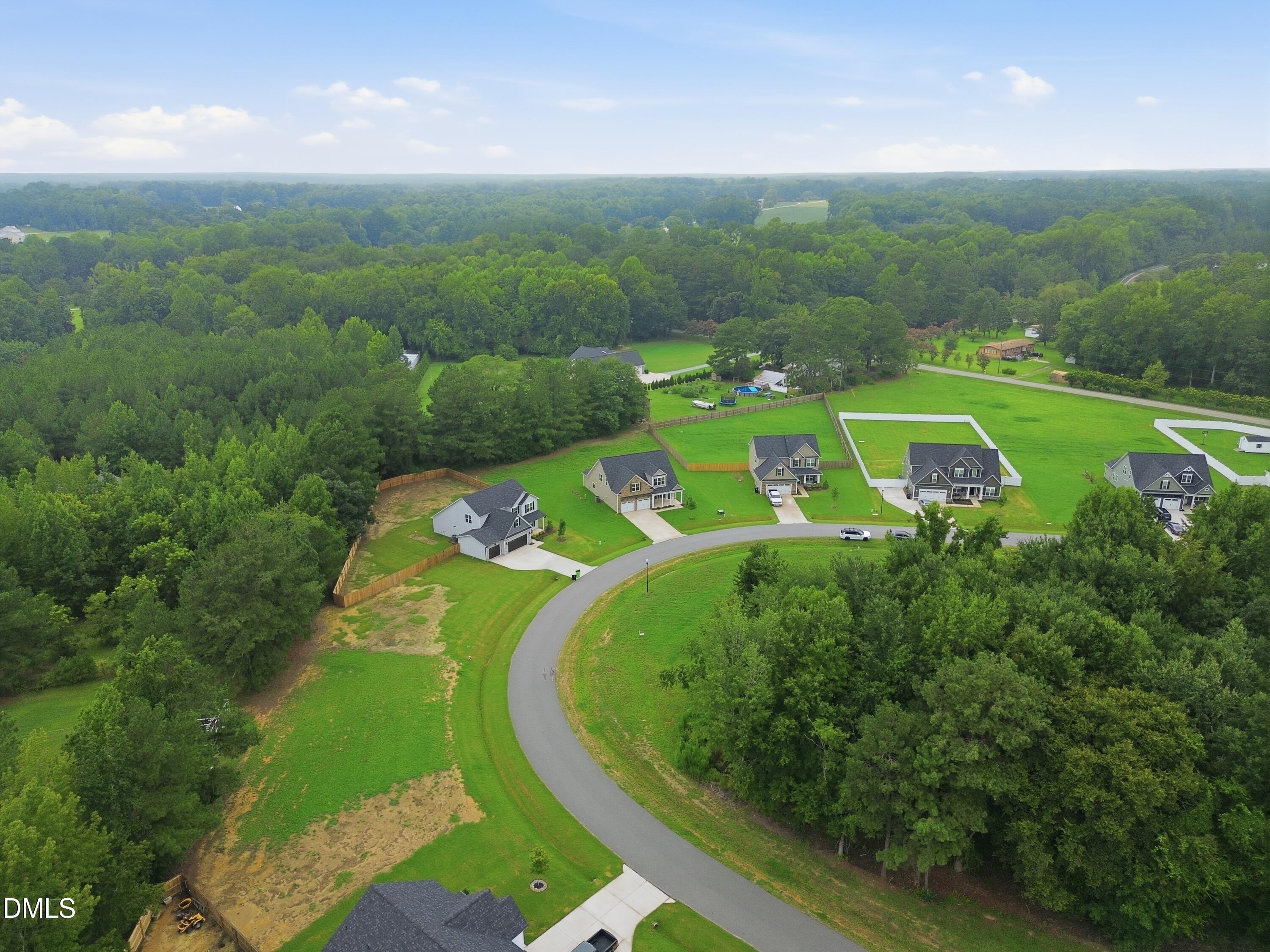 main property photo 45