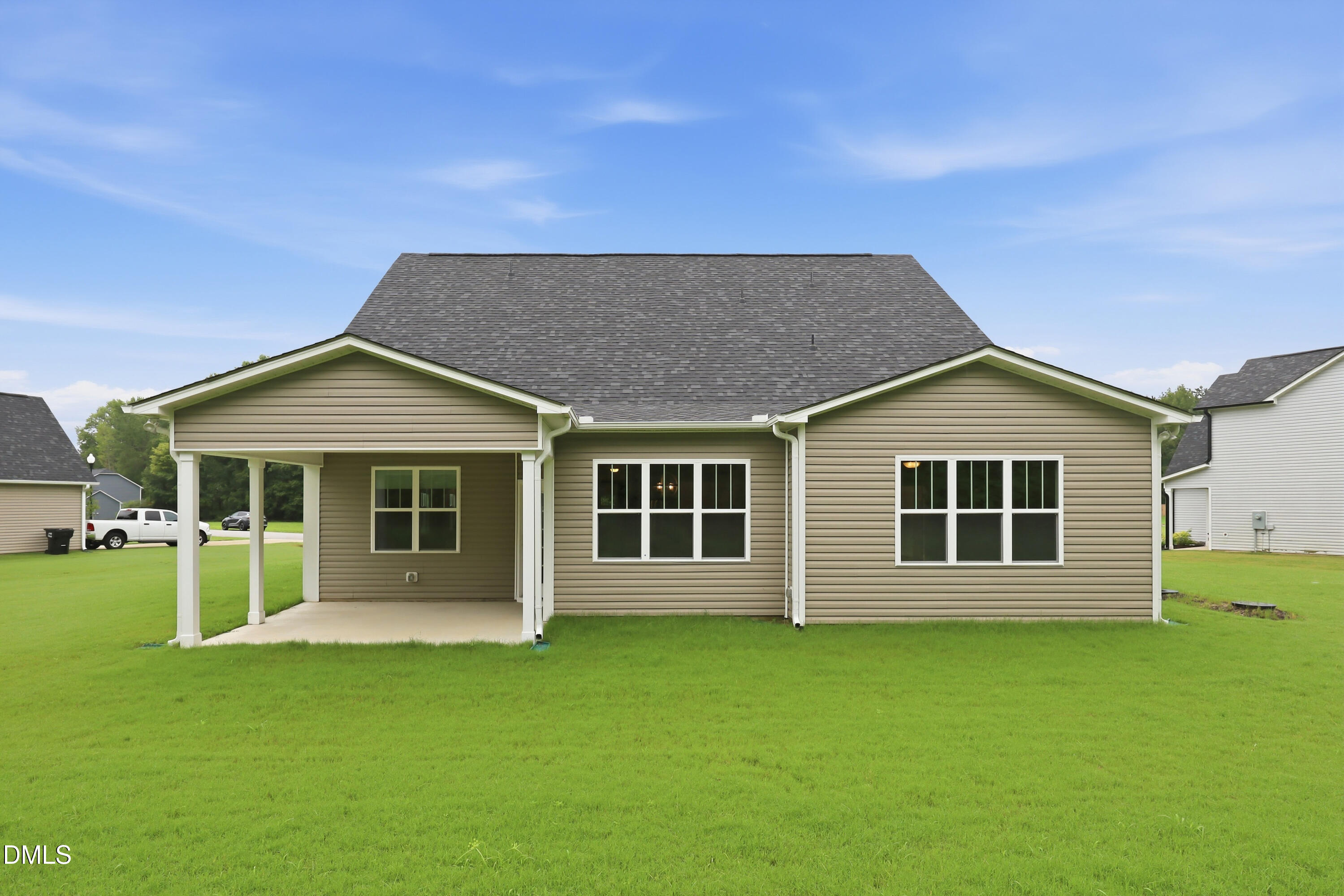 main property photo 5