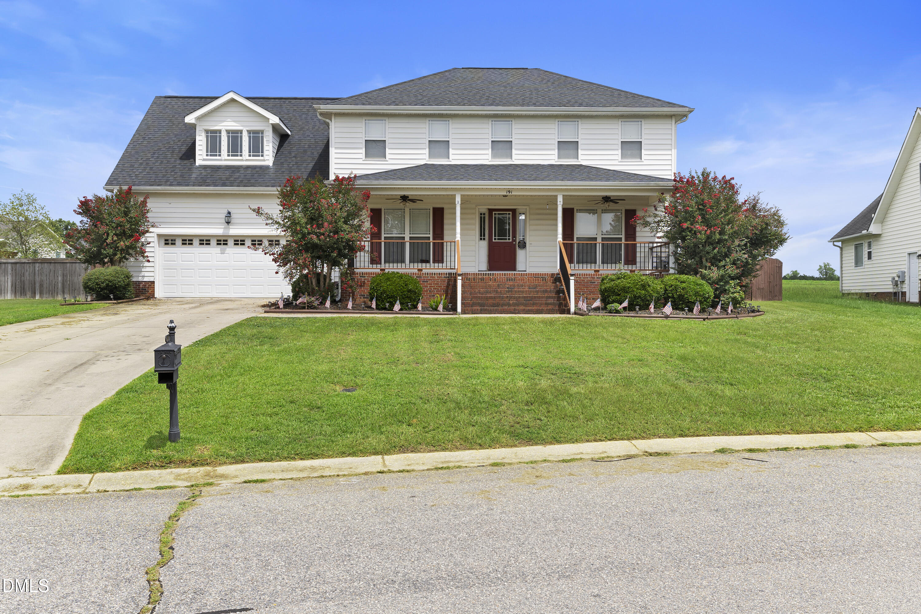 main property photo 3