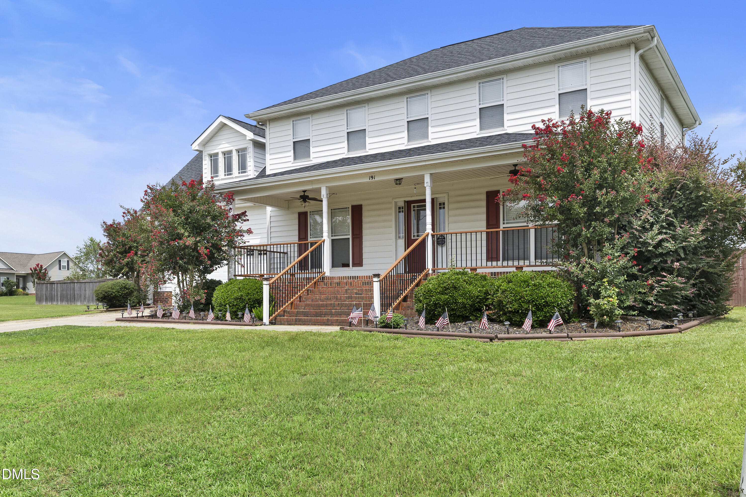 main property photo 39