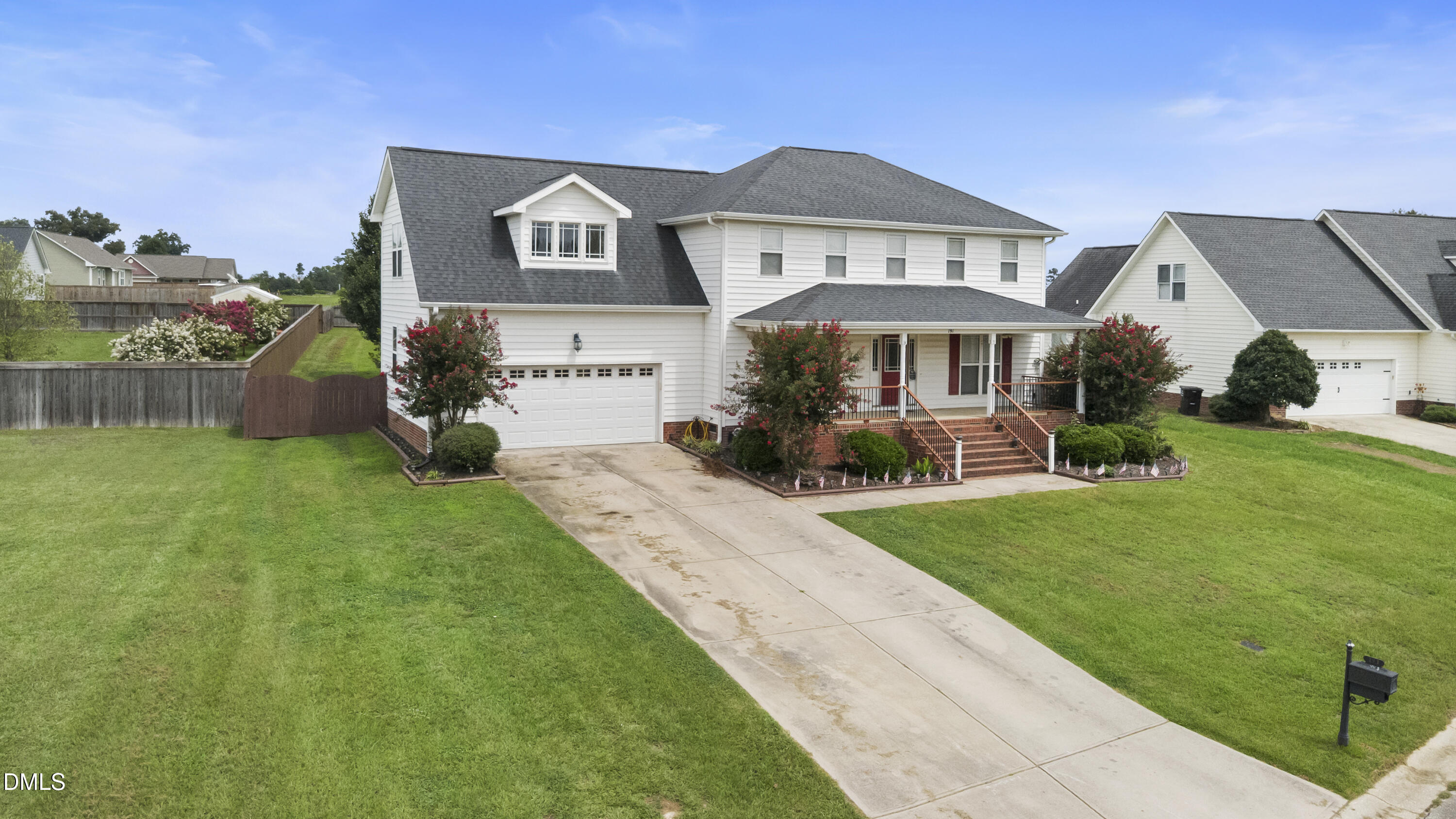 main property photo 41