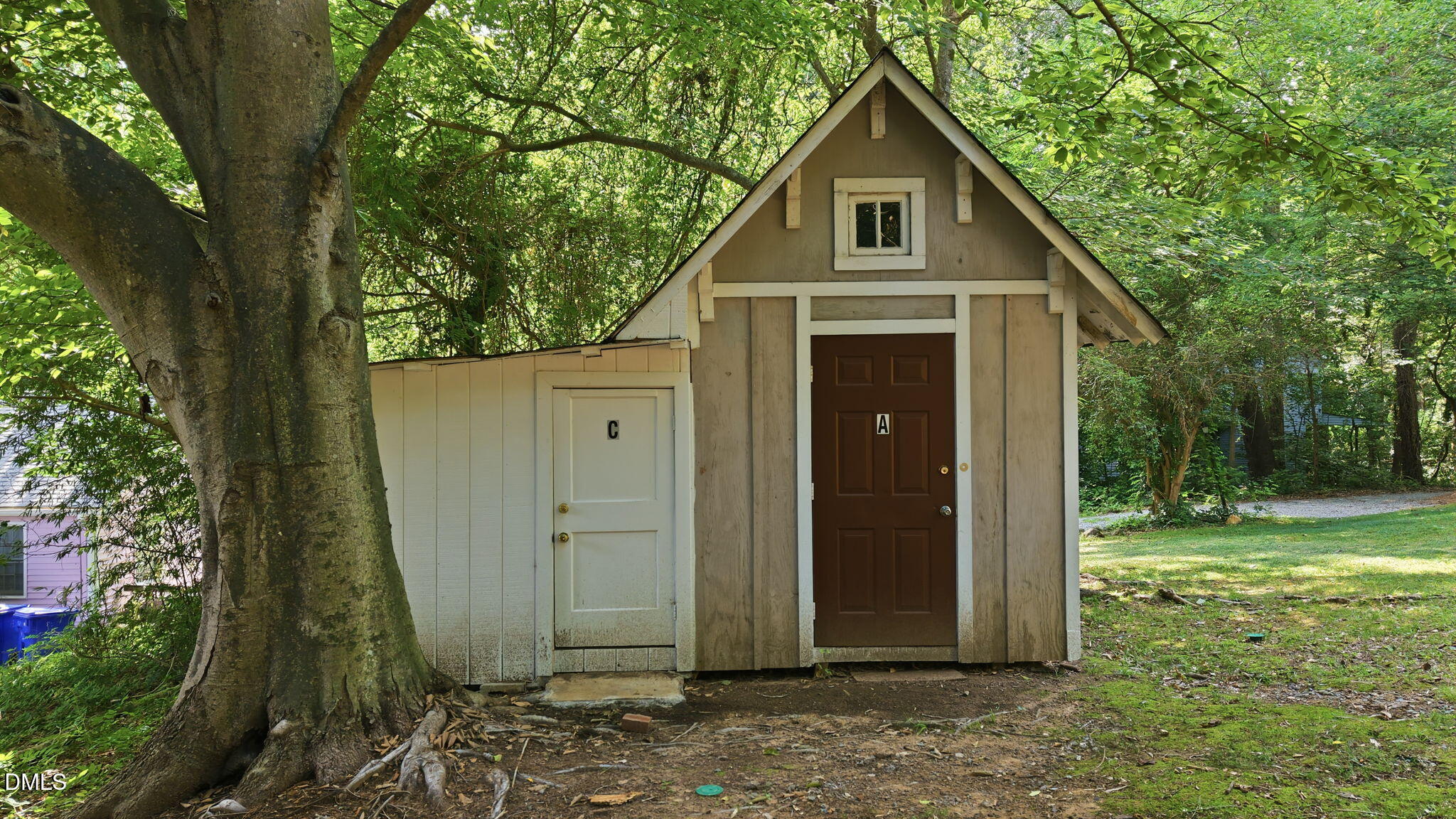 main property photo 35