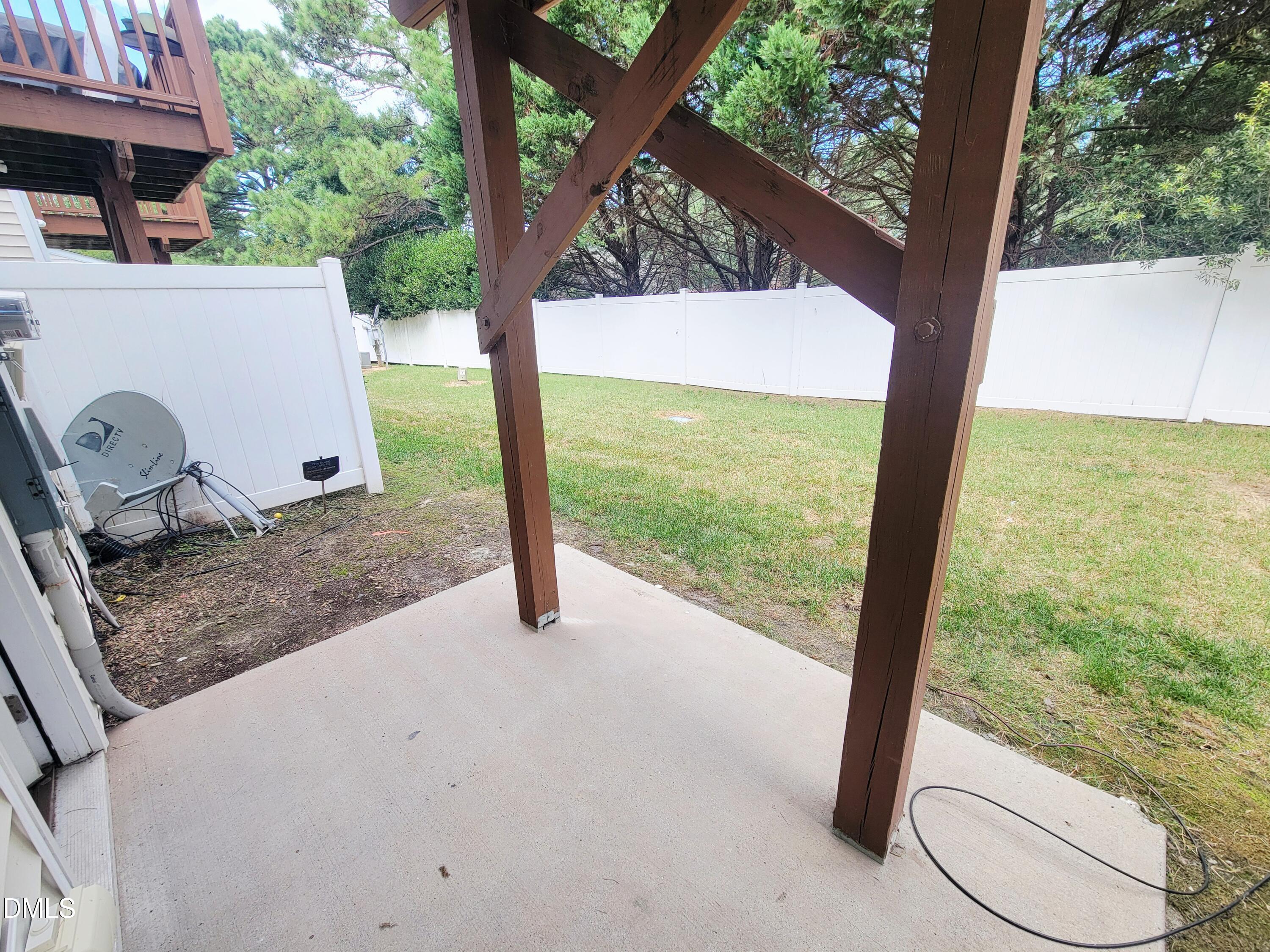main property photo 49