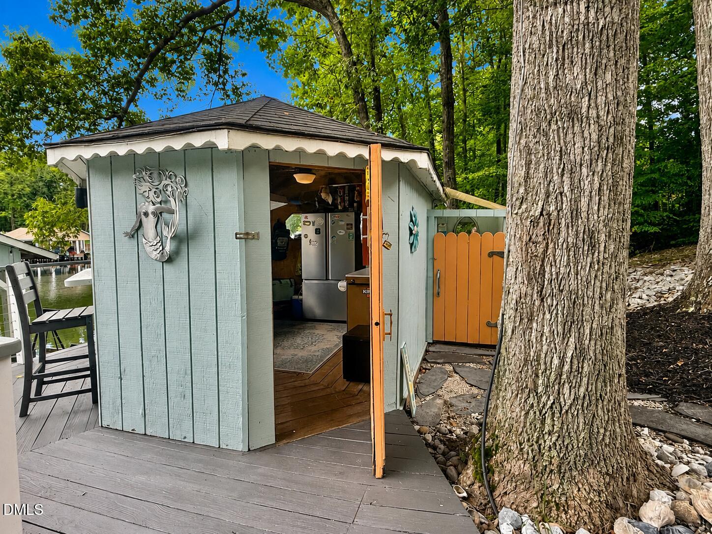 main property photo 51