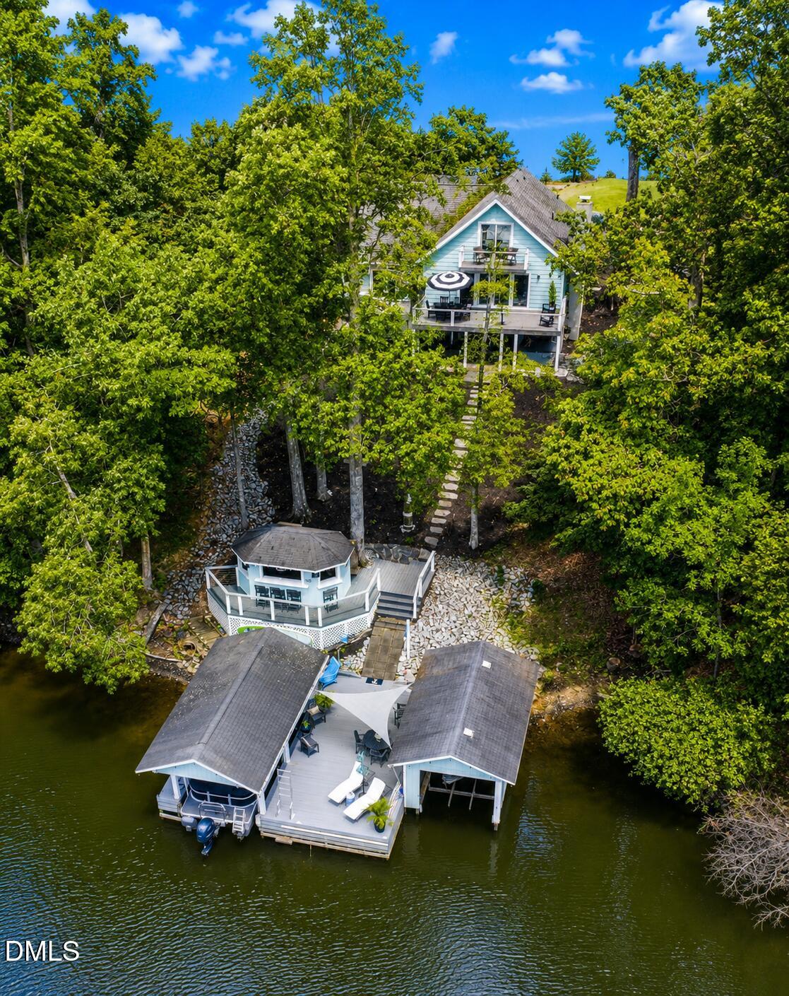 main property photo 59