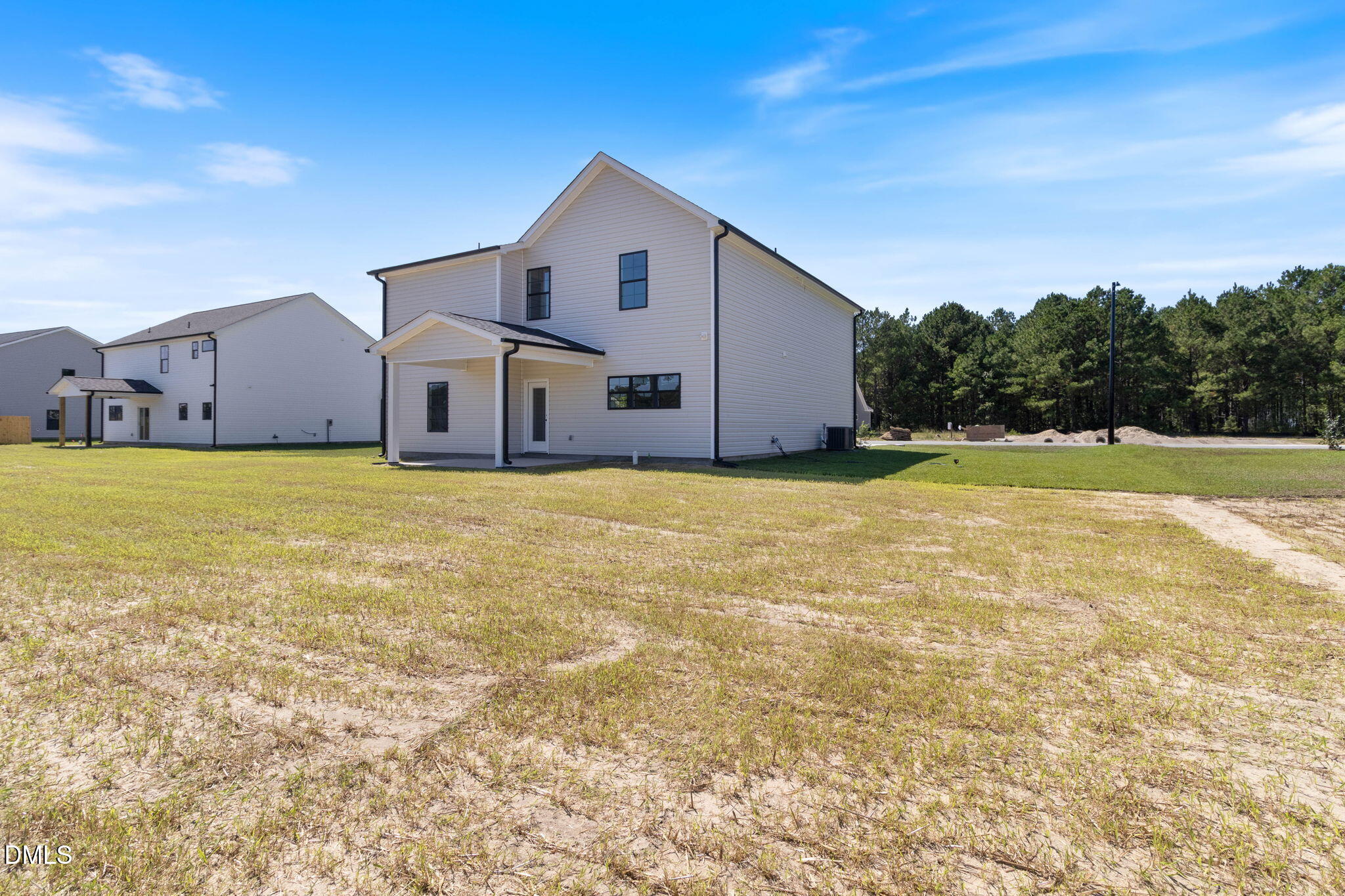 main property photo 26