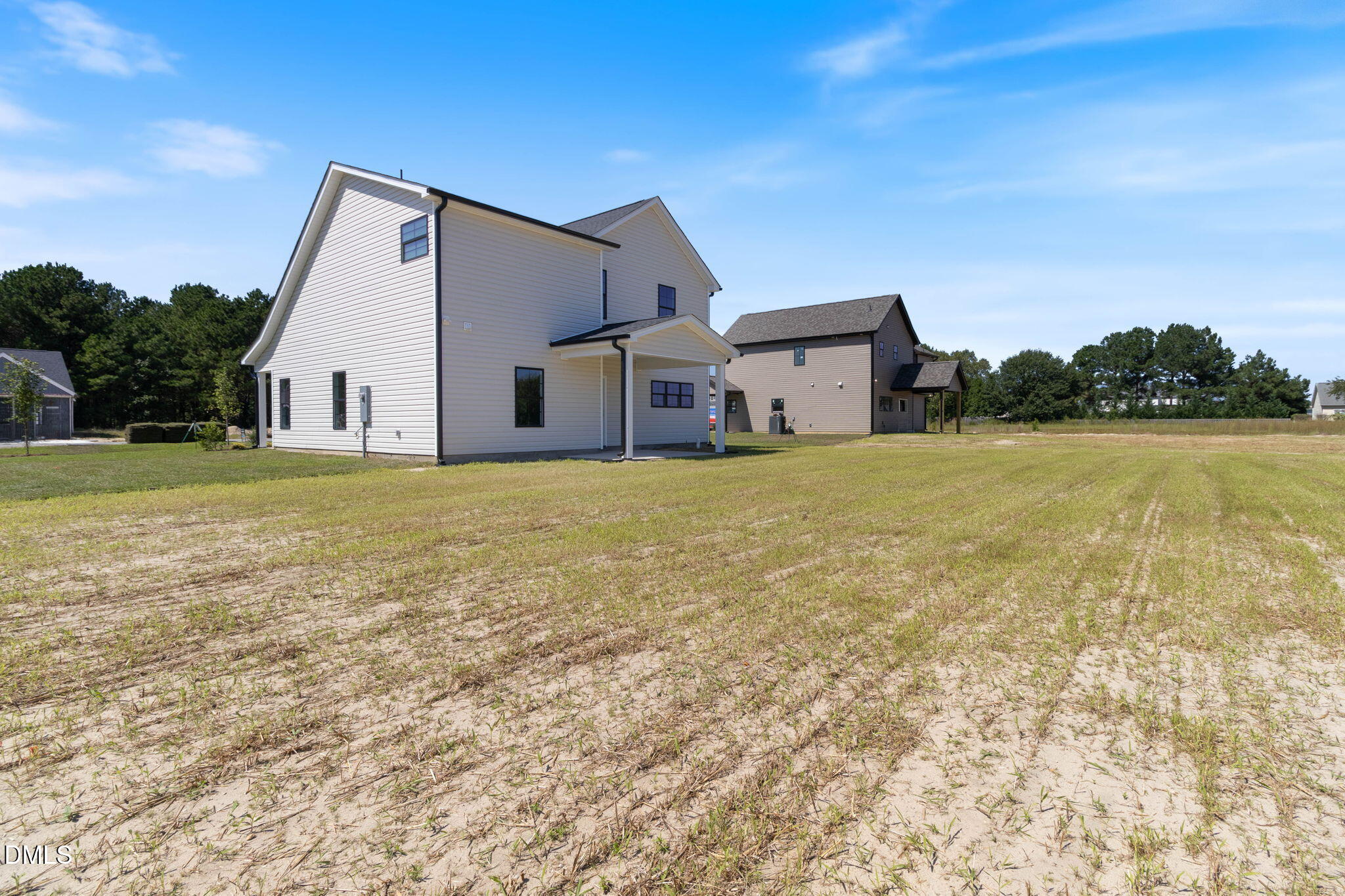 main property photo 29