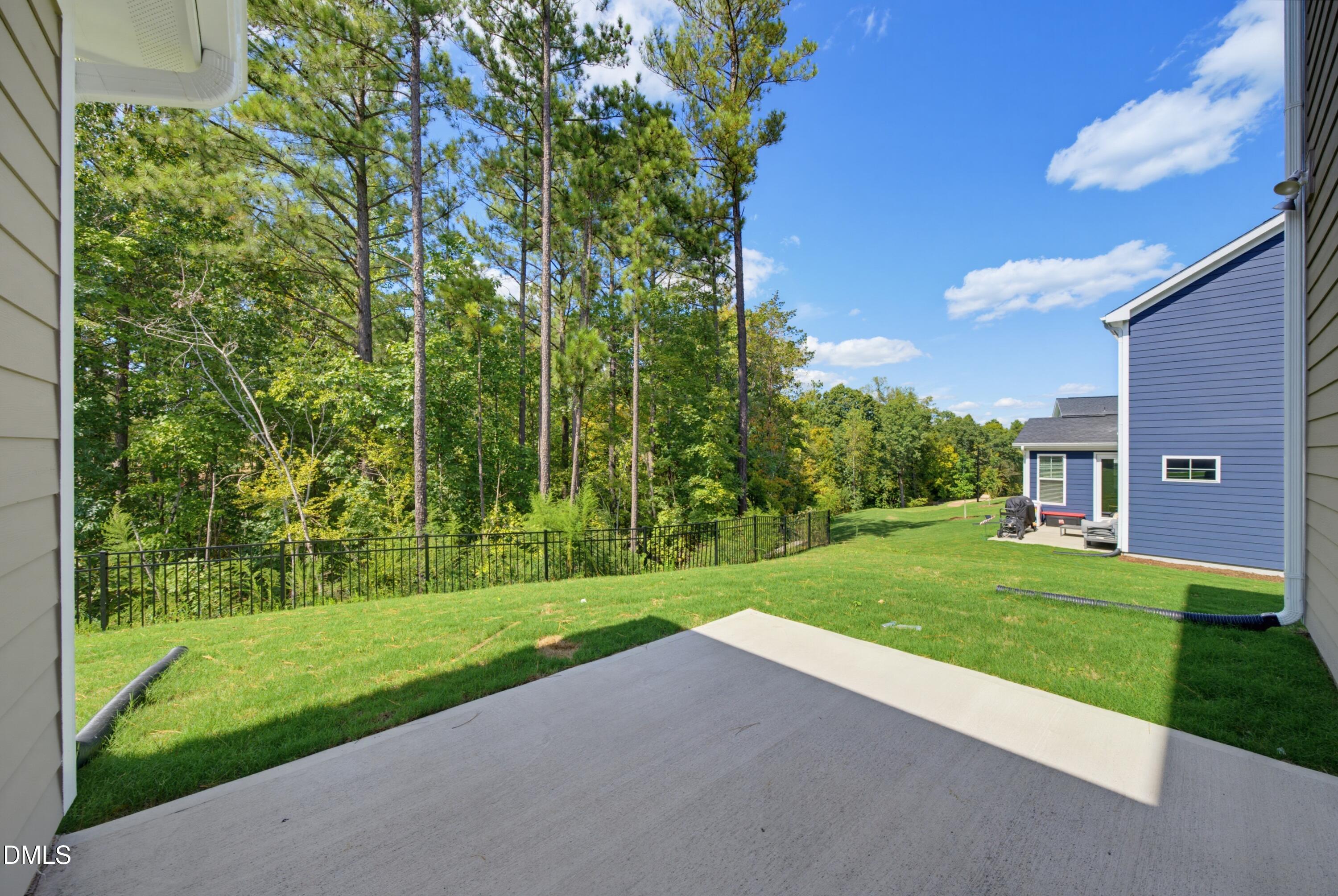 main property photo 35