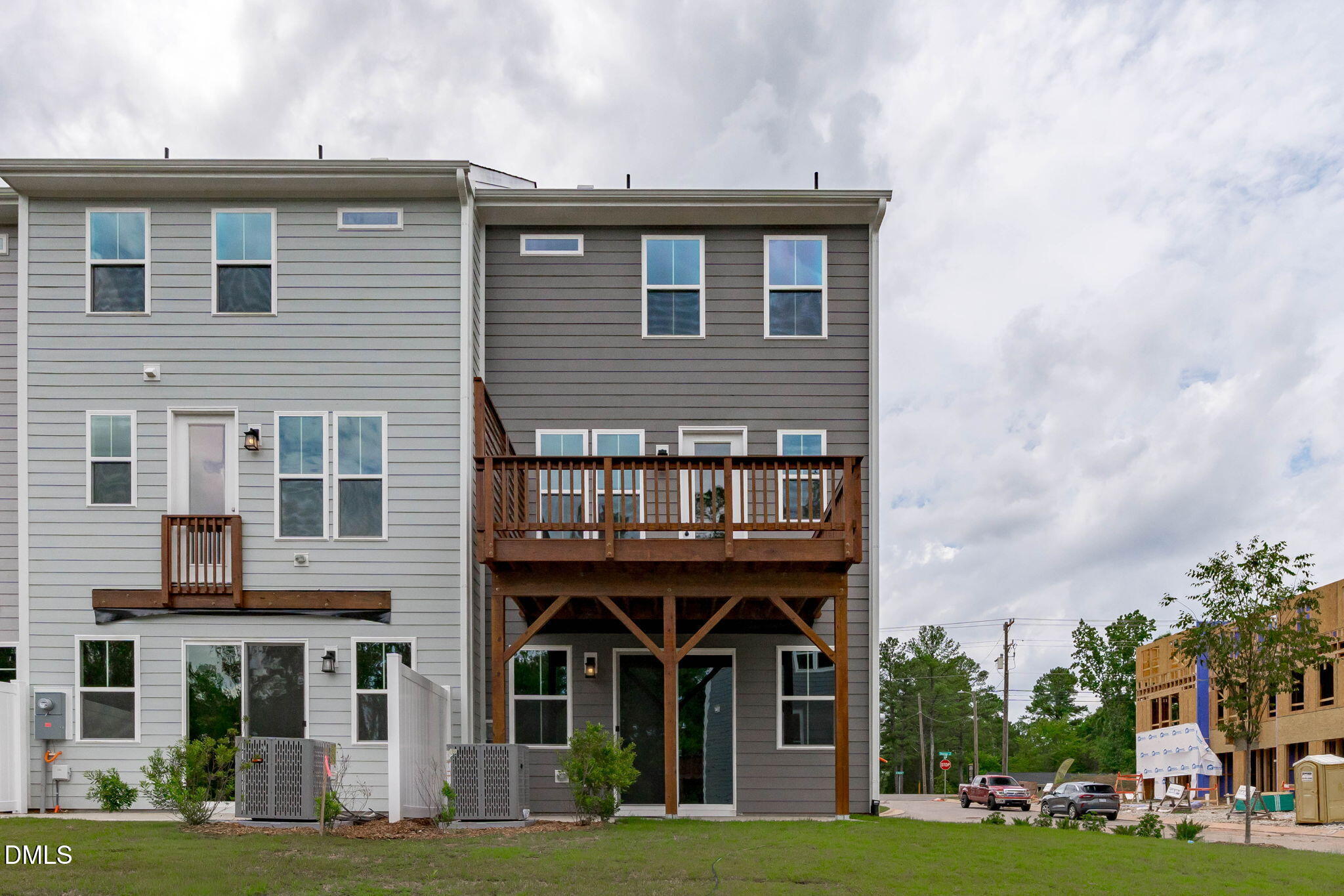 main property photo 38