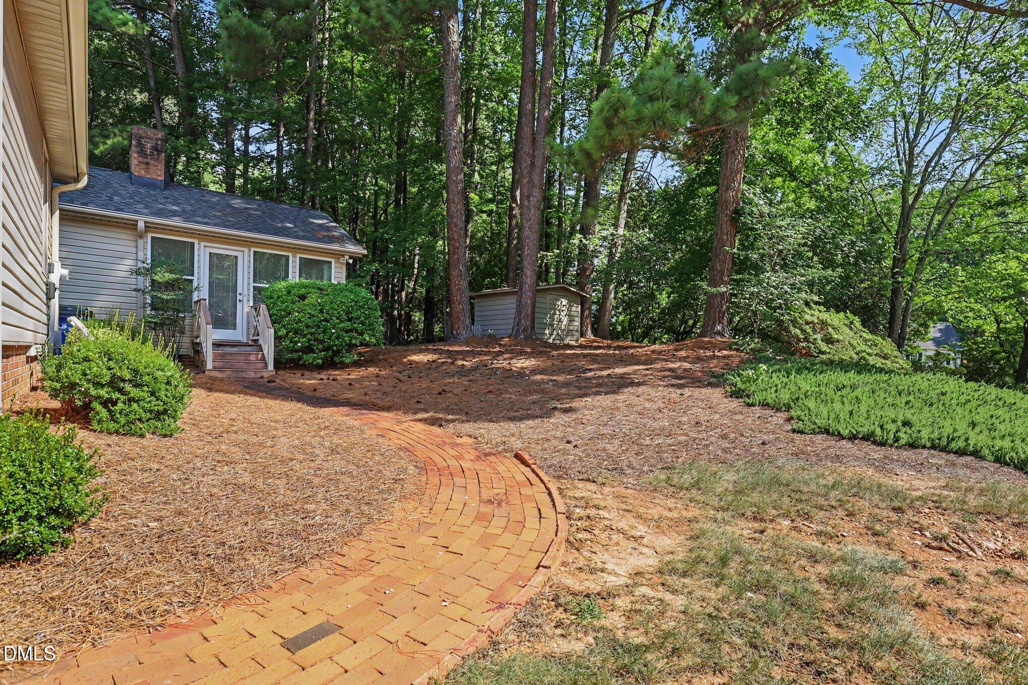 main property photo 21