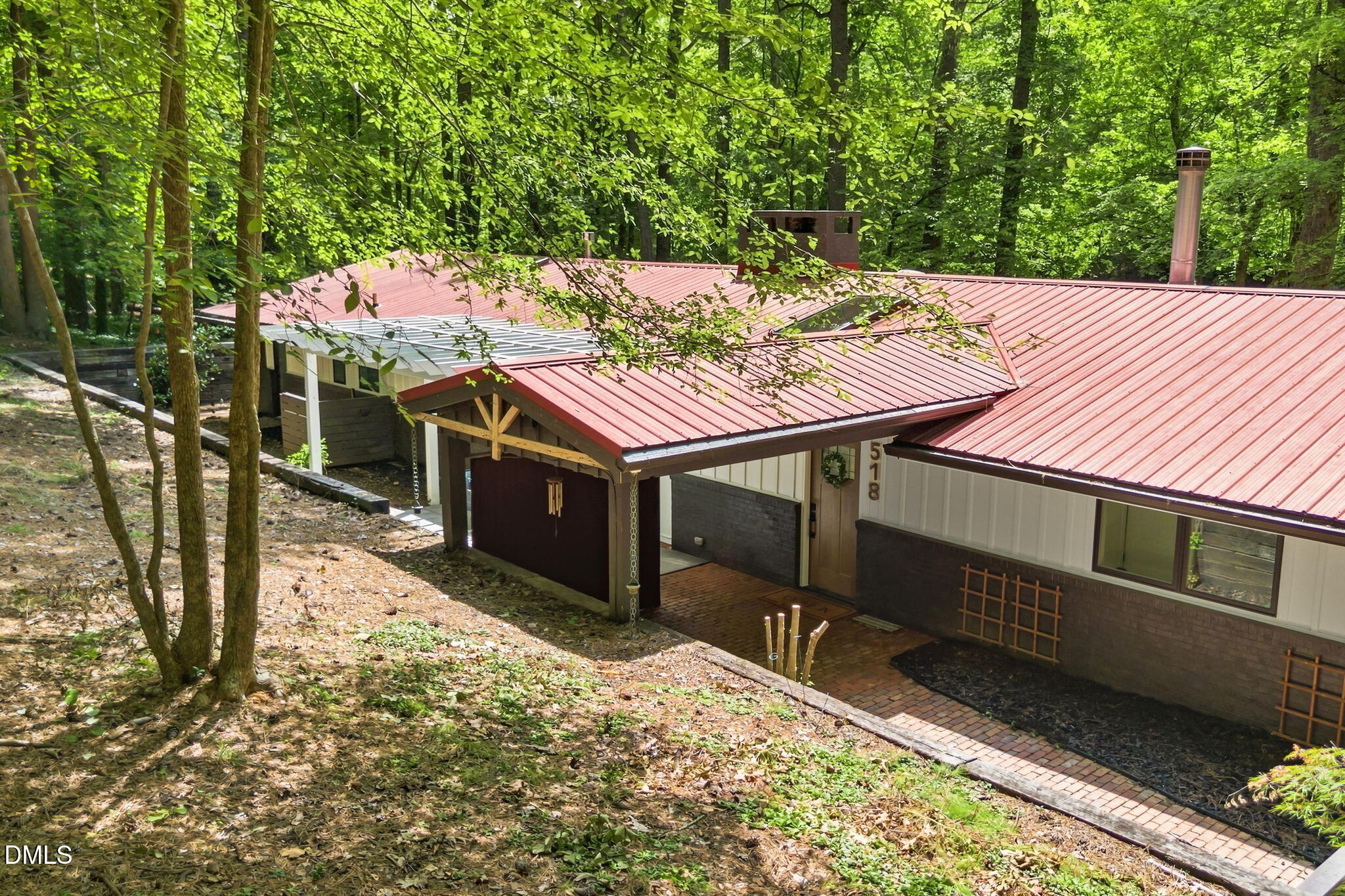 main property photo 45