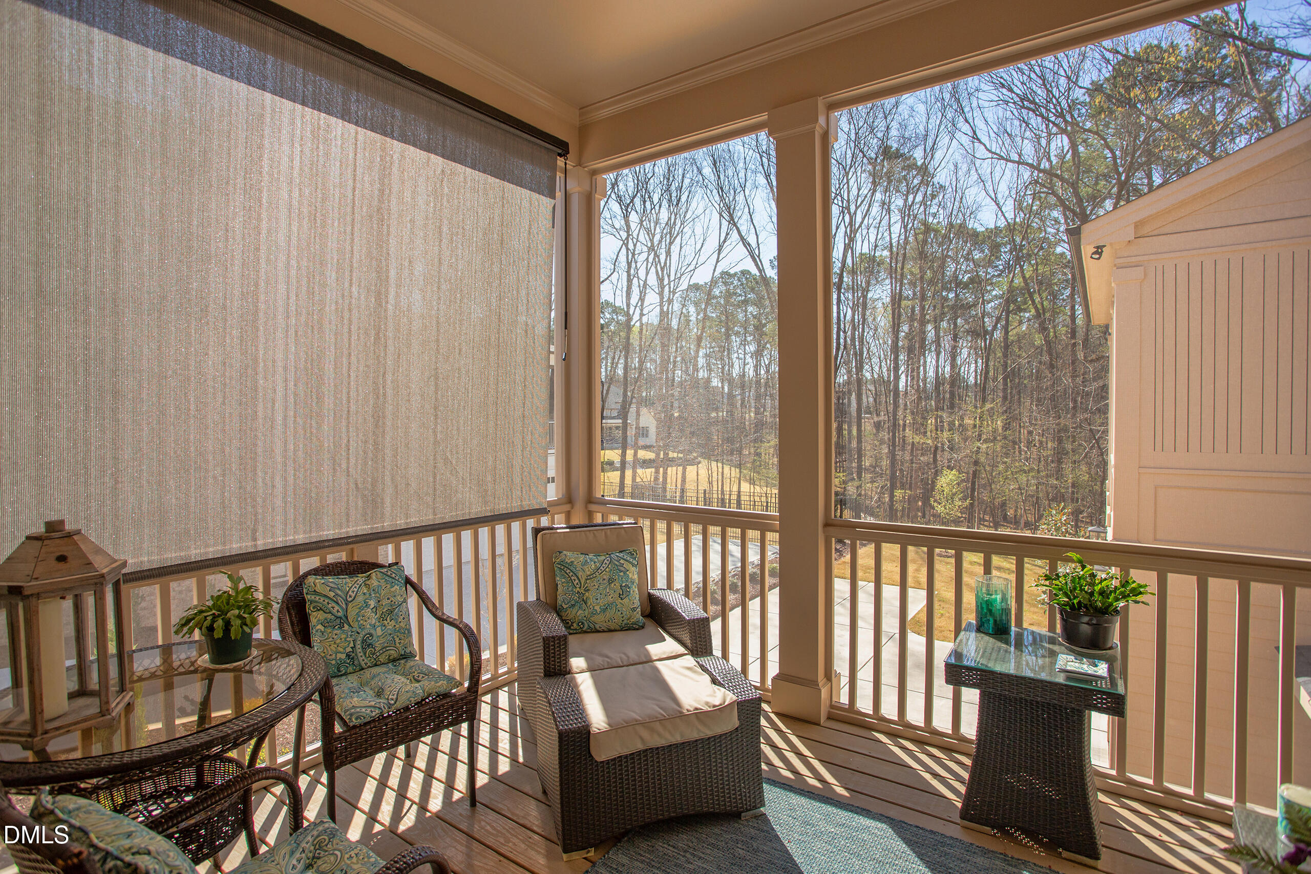 main property photo 40