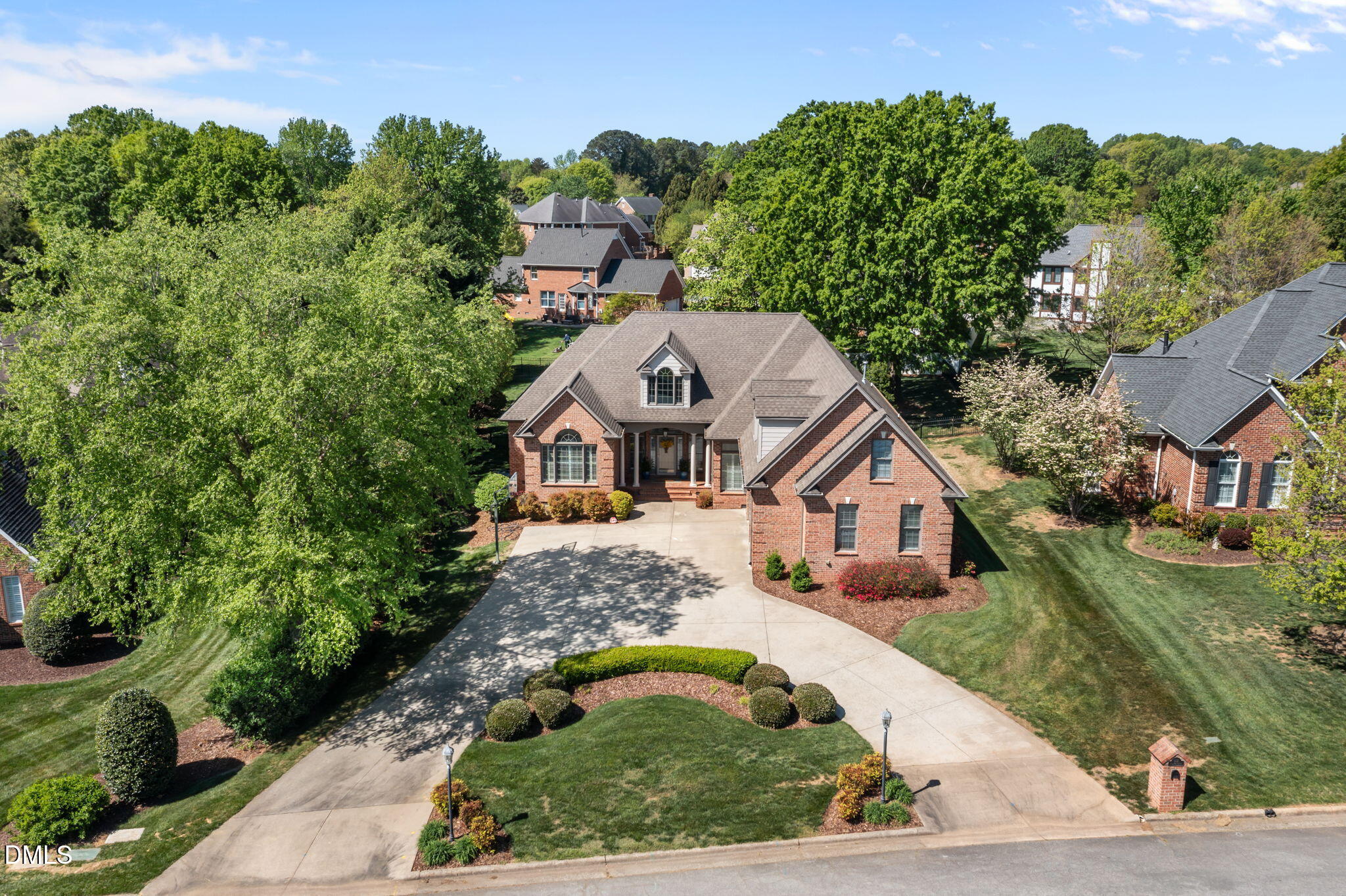 main property photo 37