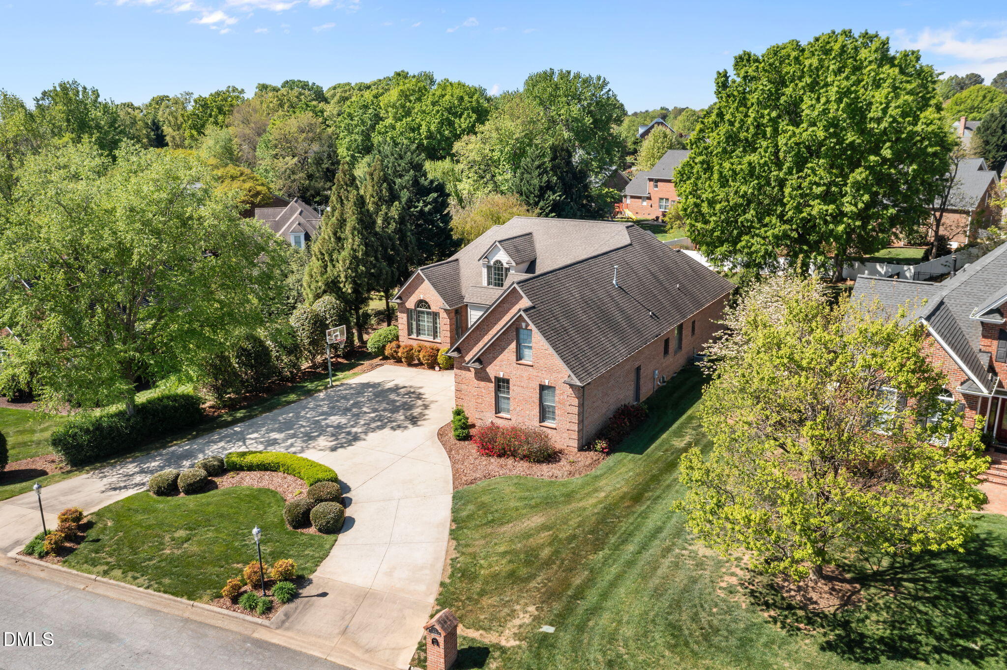 main property photo 38