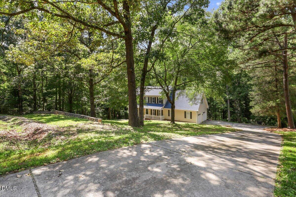main property photo 6
