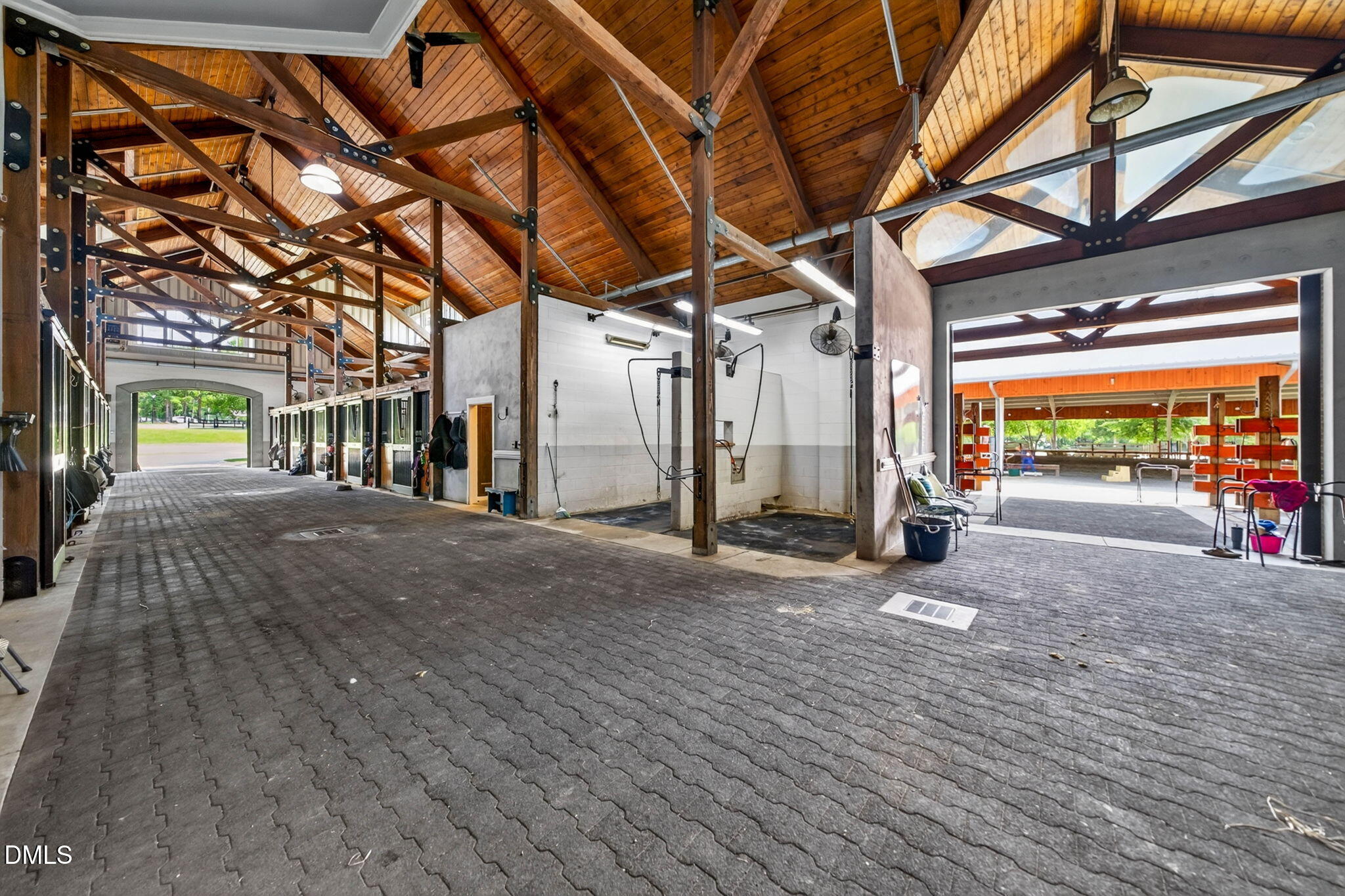 main property photo 67