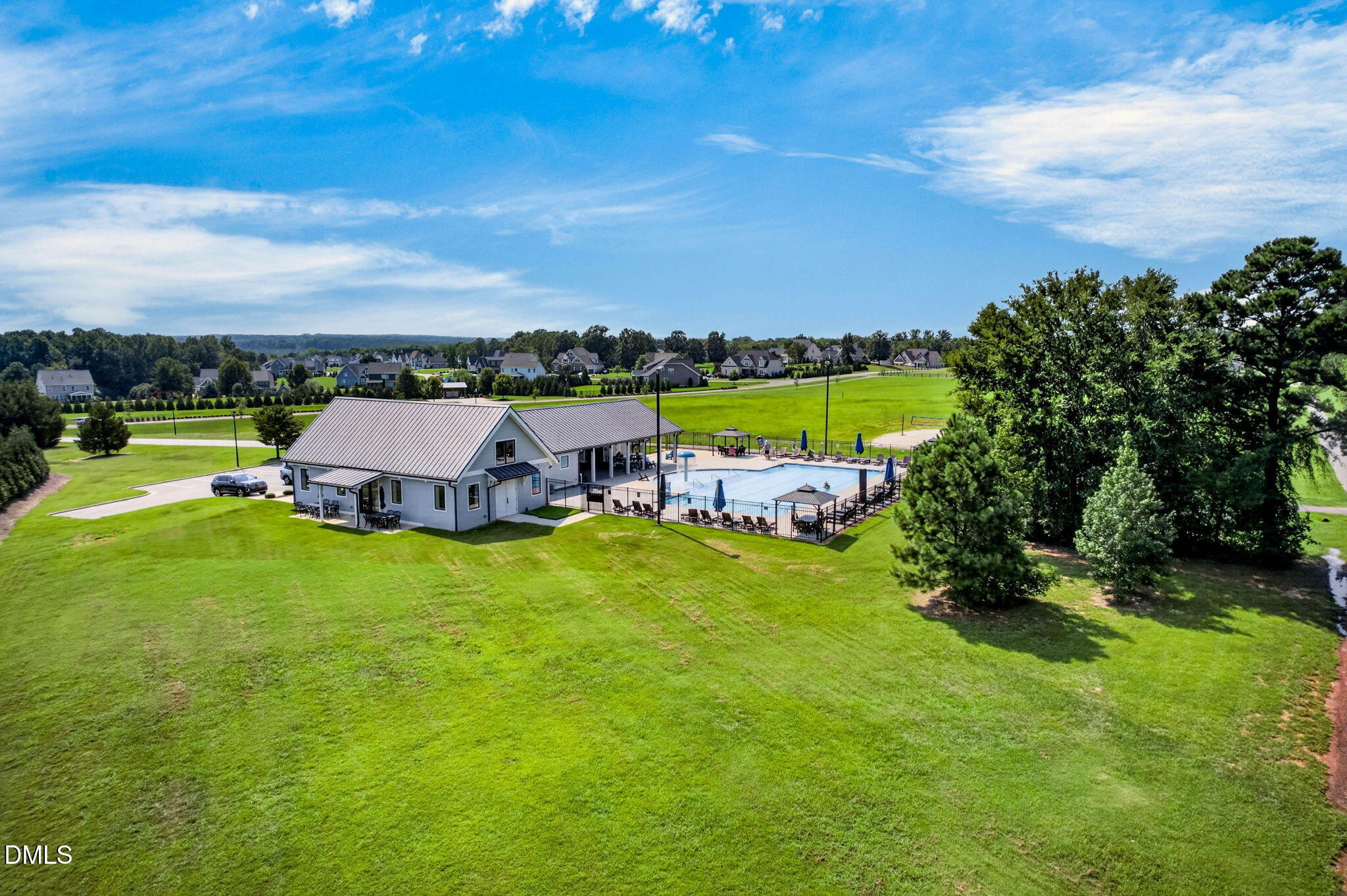 main property photo 87