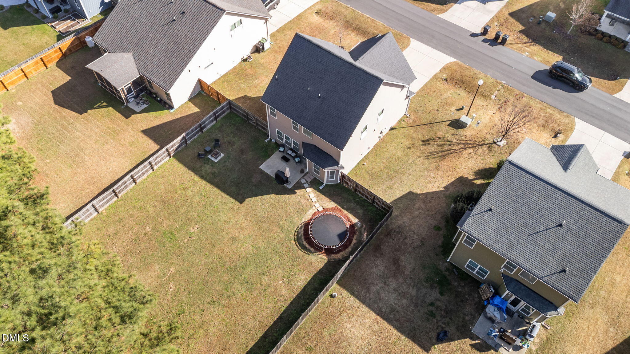main property photo 35