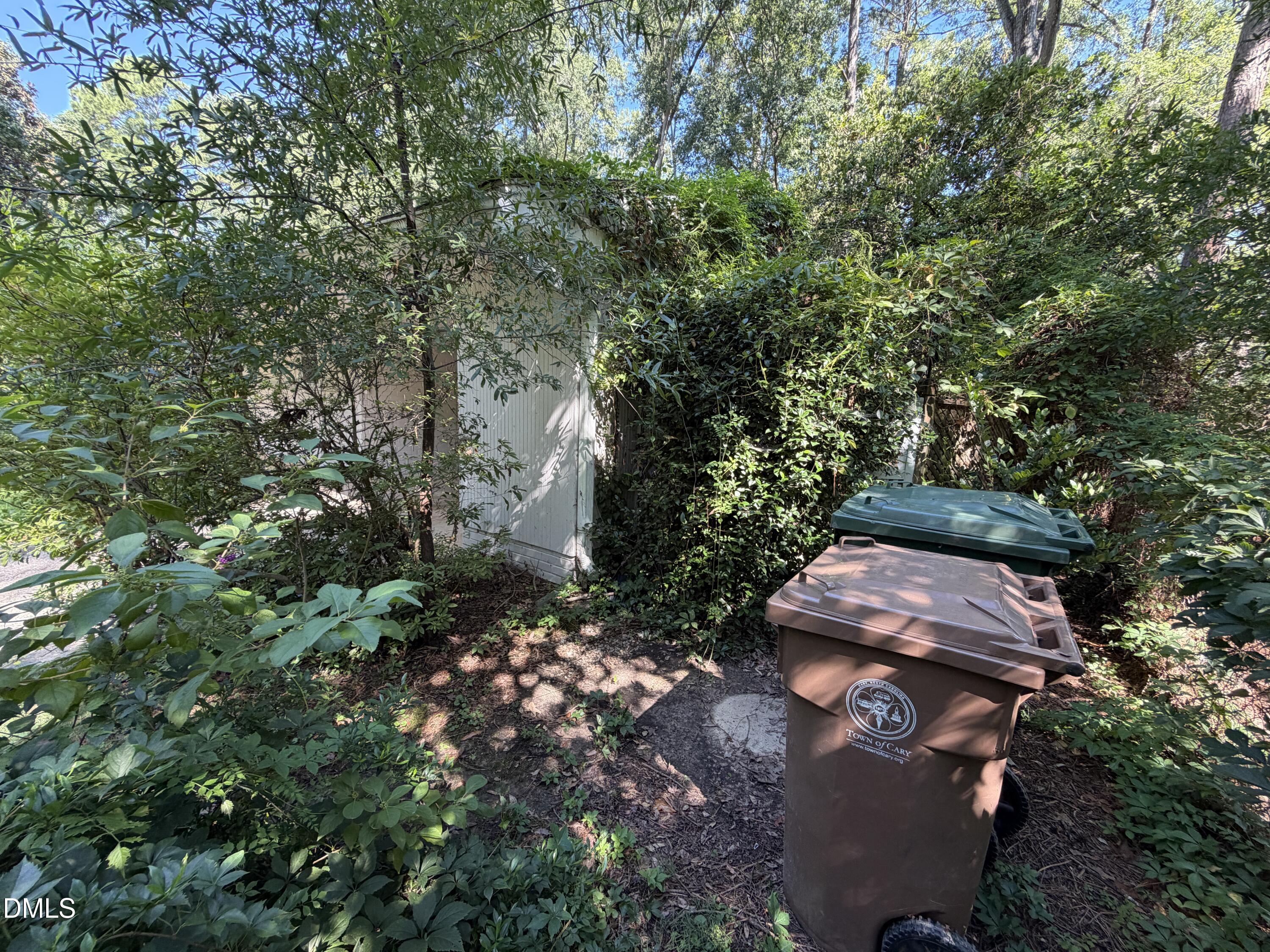 main property photo 53