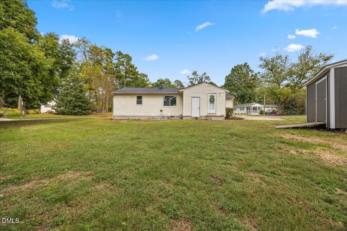 main property photo 23