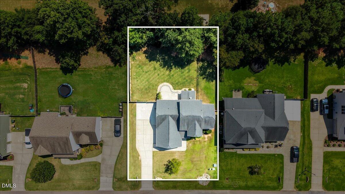 main property photo 49