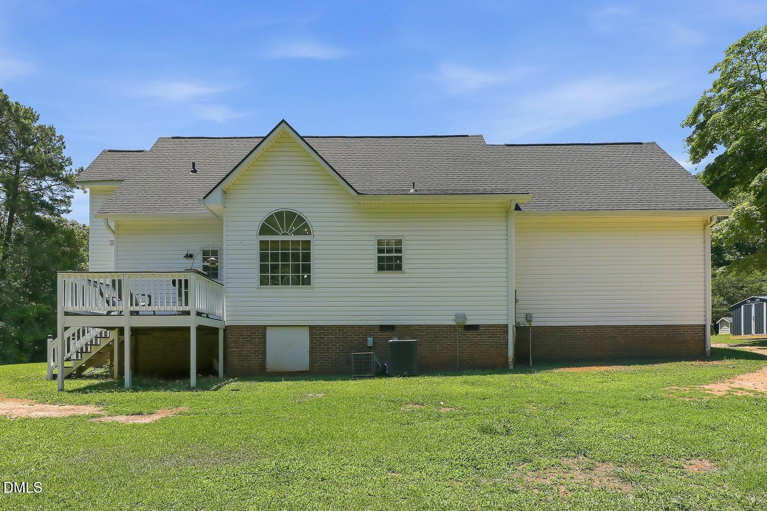 main property photo 38