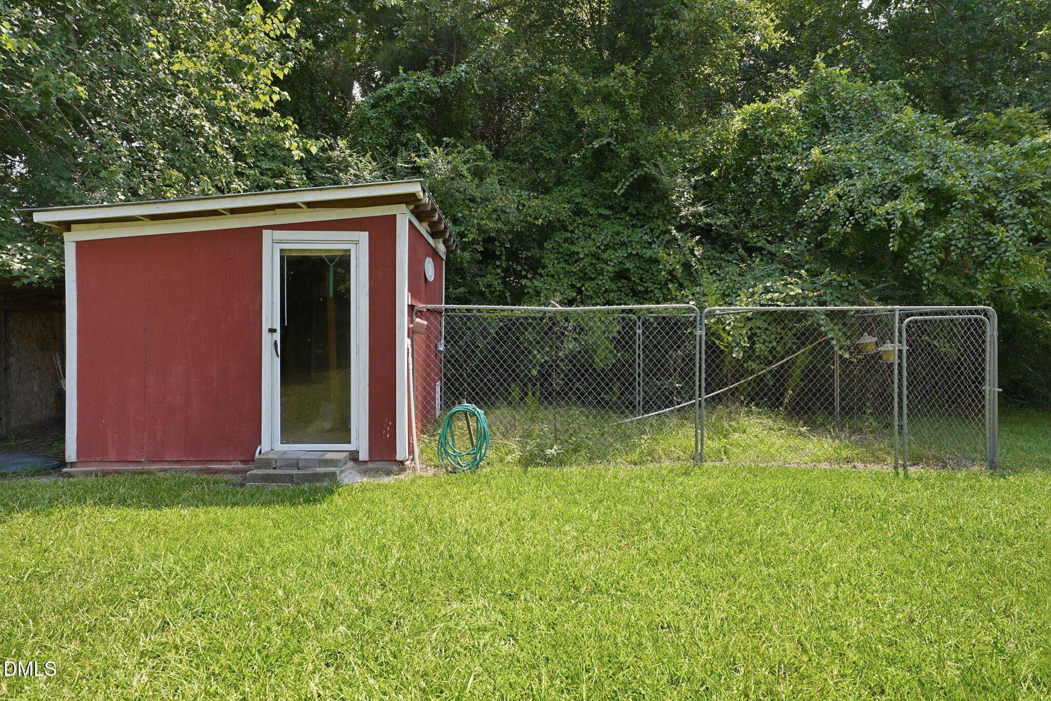 main property photo 18