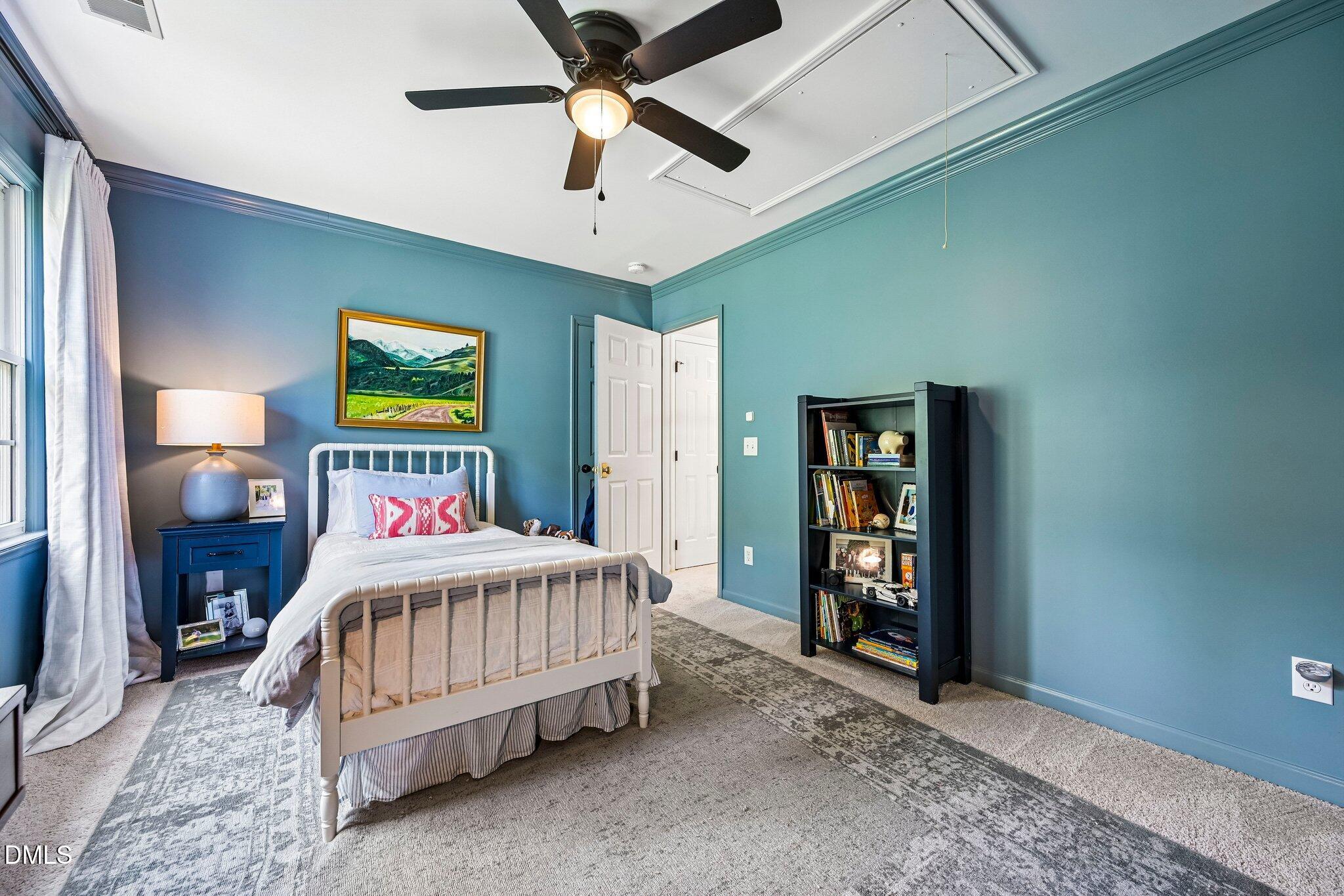 main property photo 37