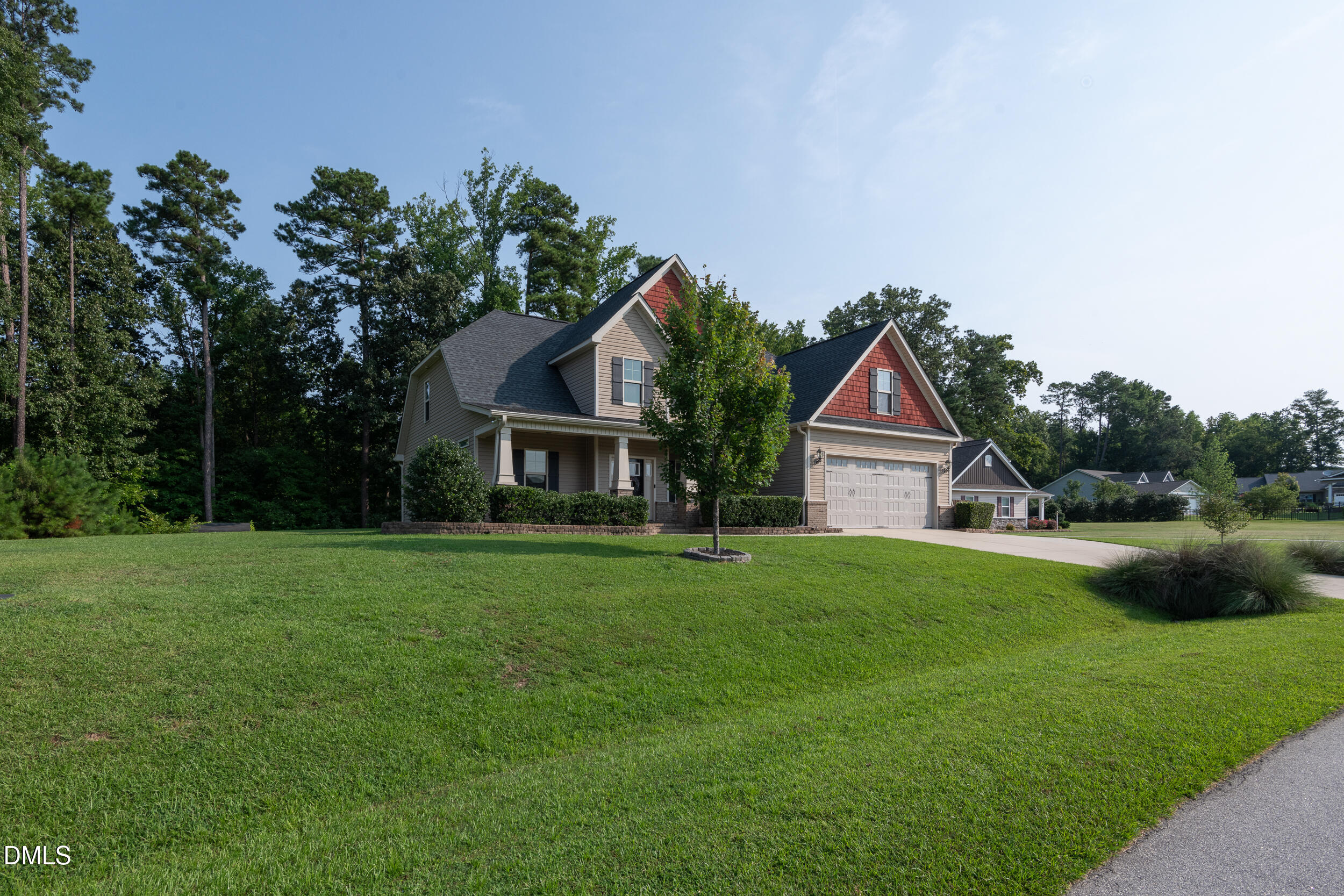 main property photo 79