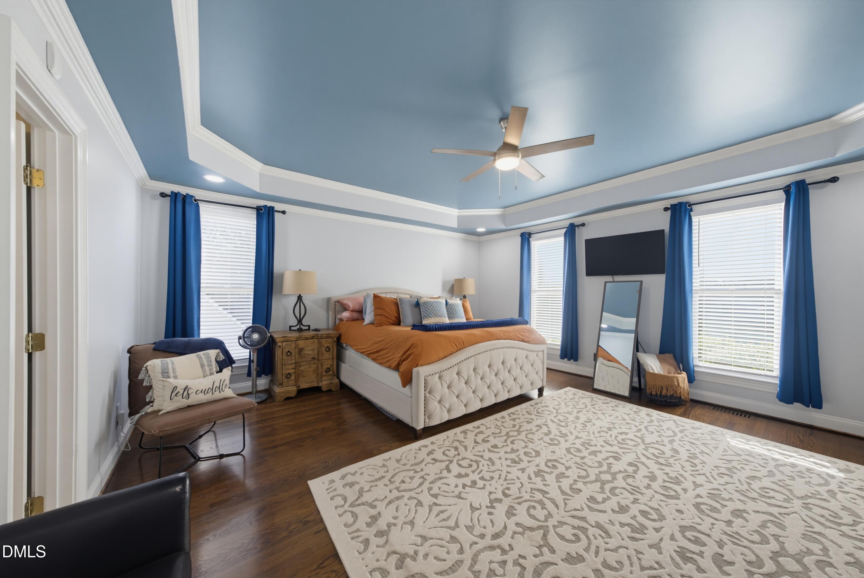 main property photo 23