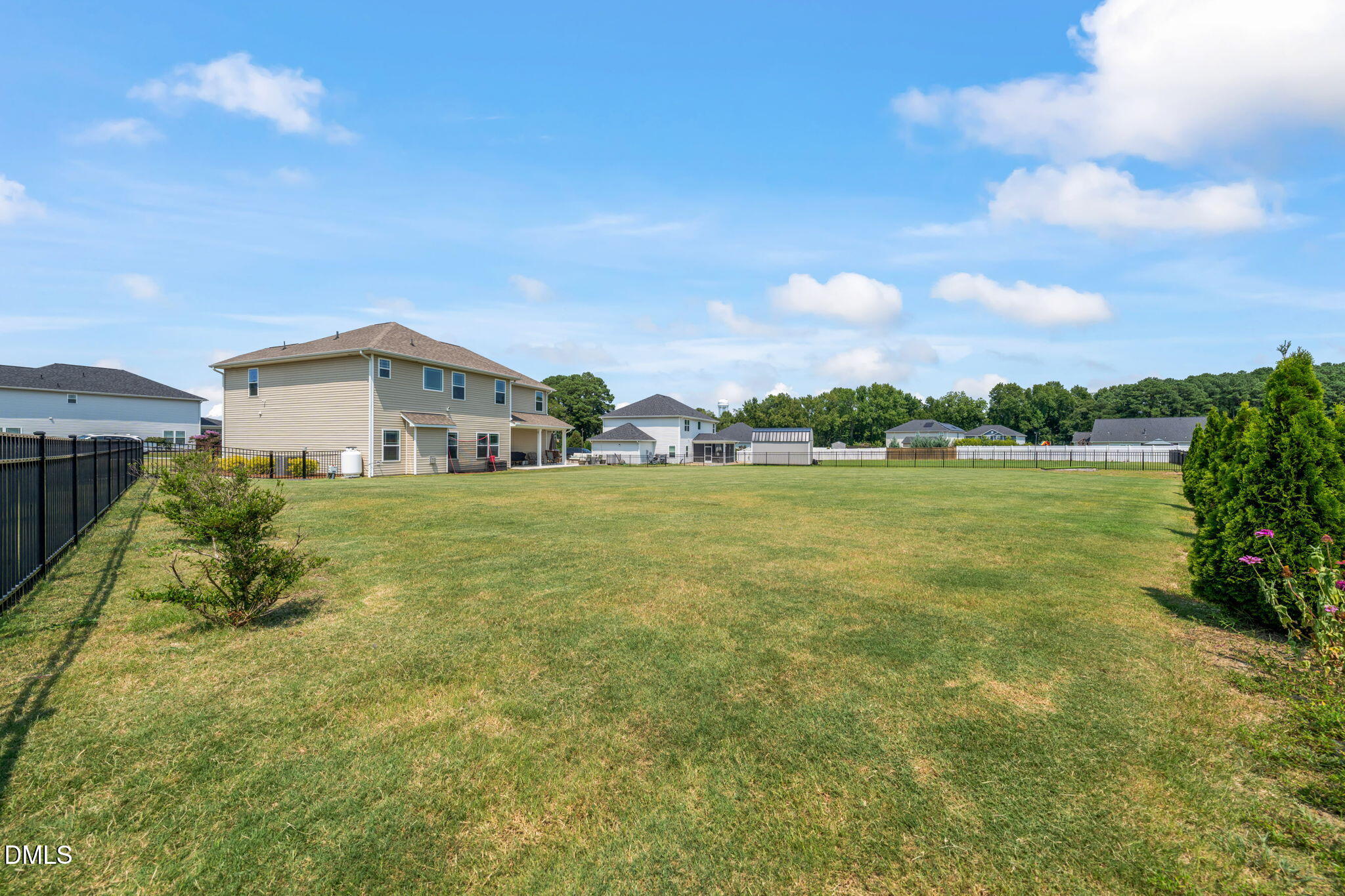 main property photo 45
