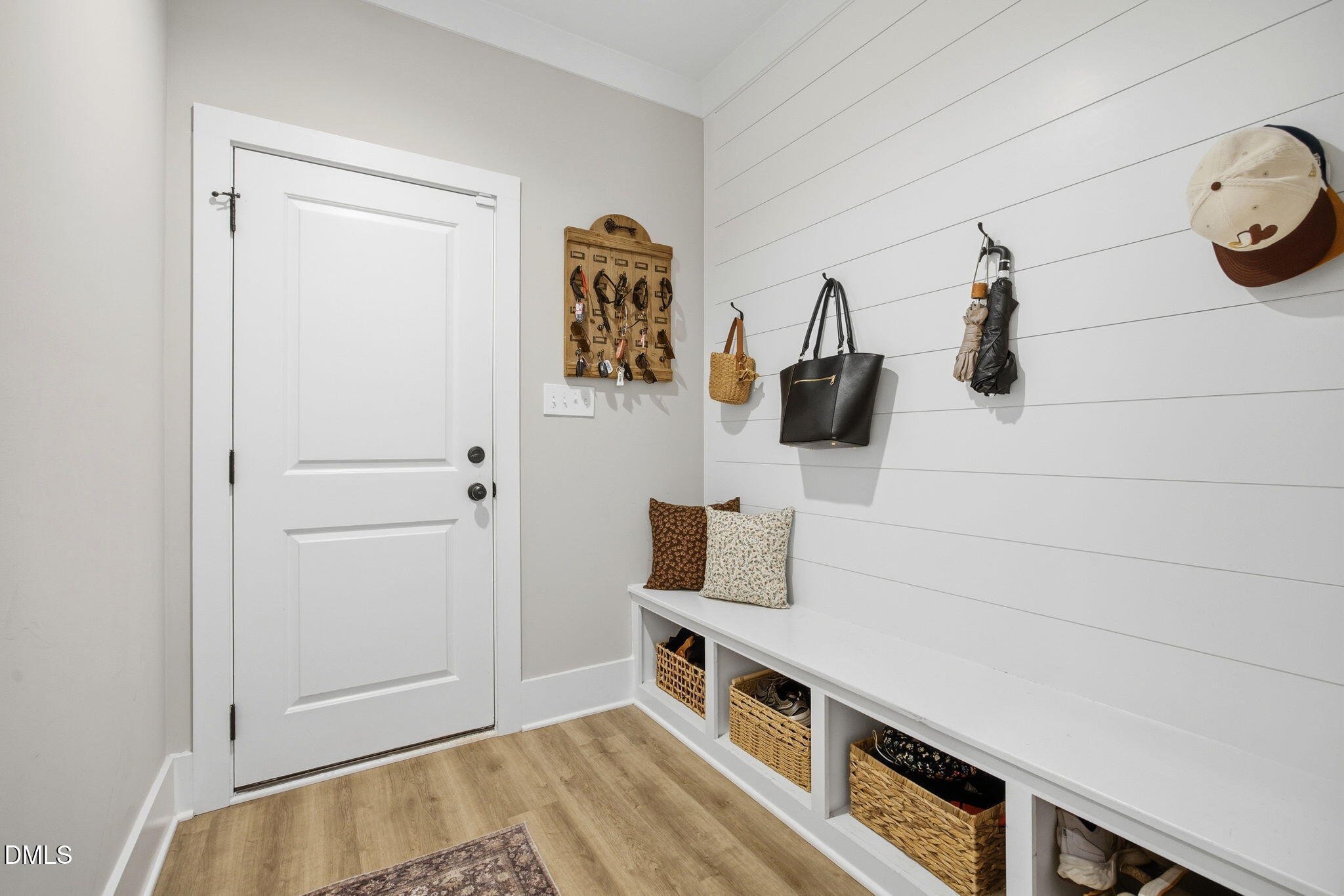 main property photo 33