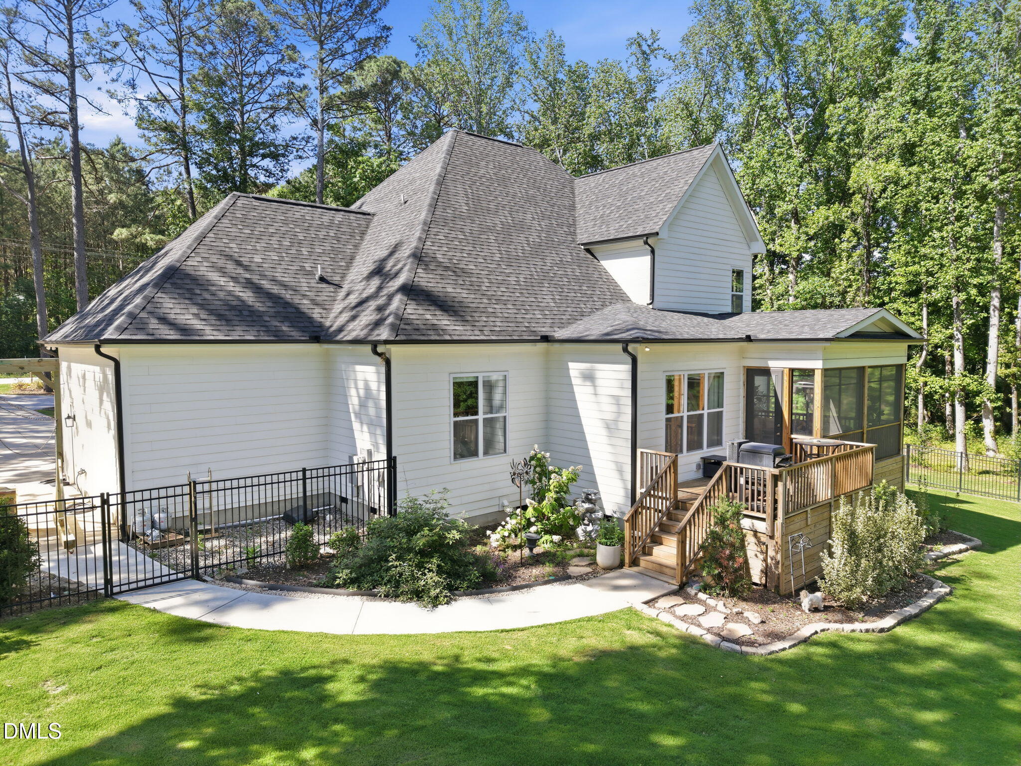 main property photo 55