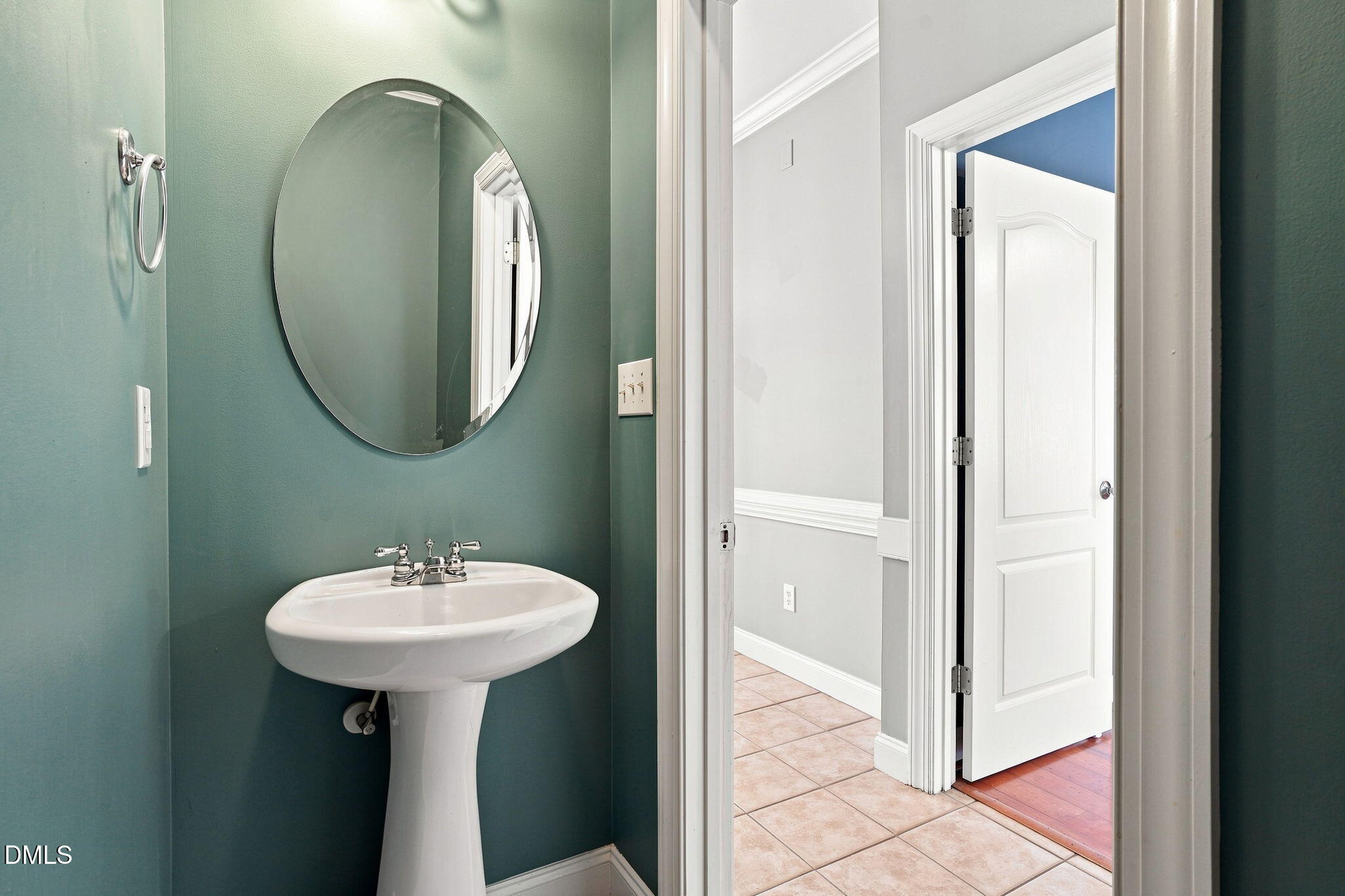 main property photo 14