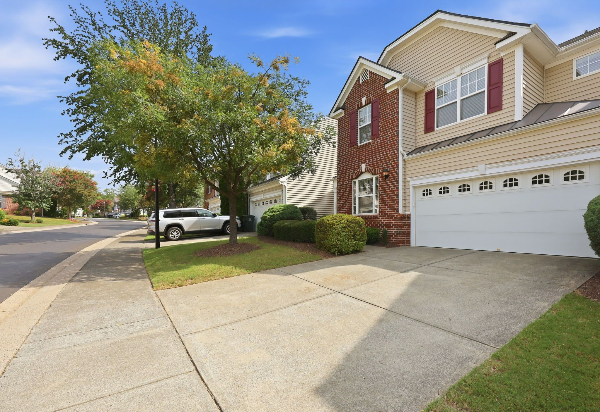main property photo 46