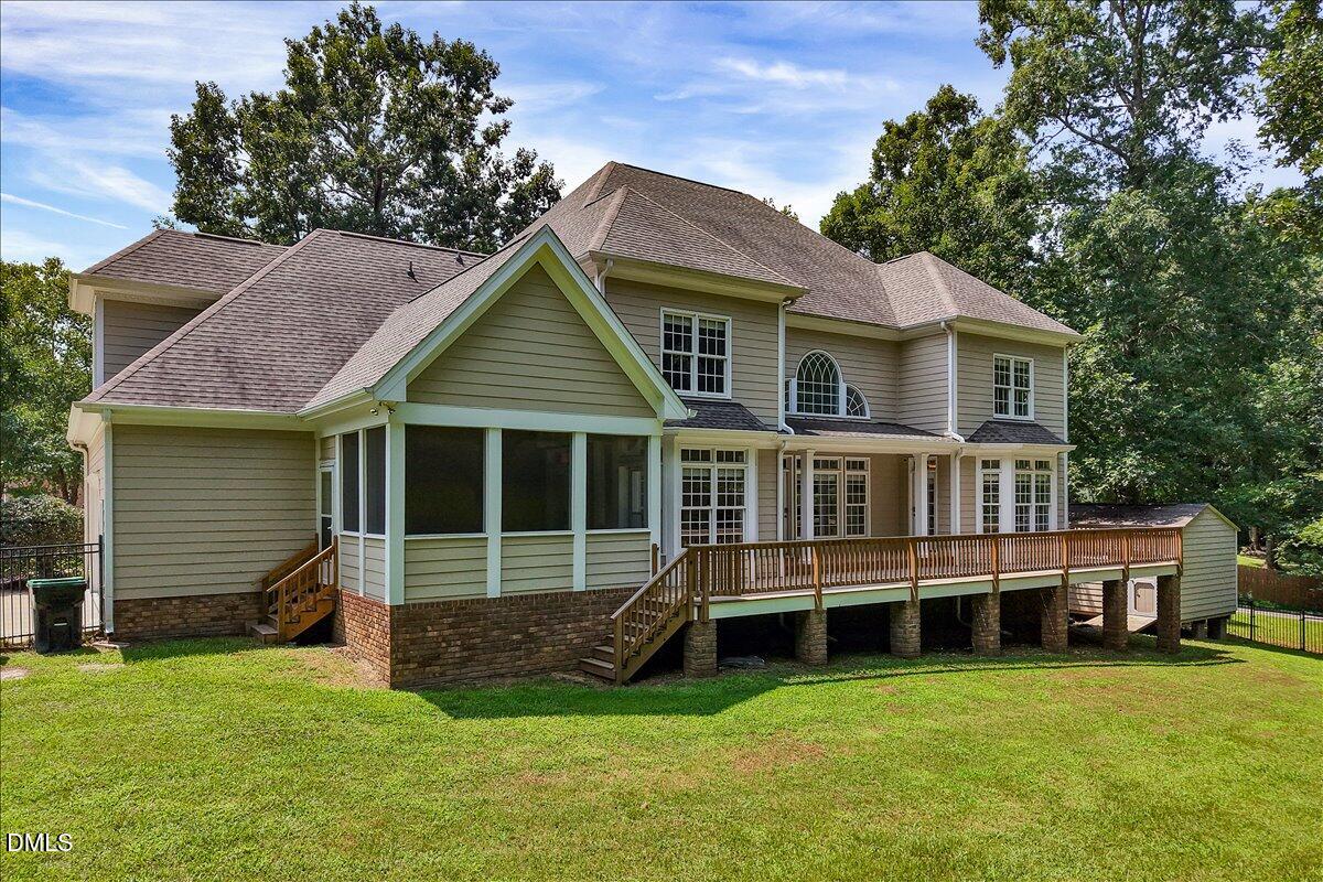 main property photo 40