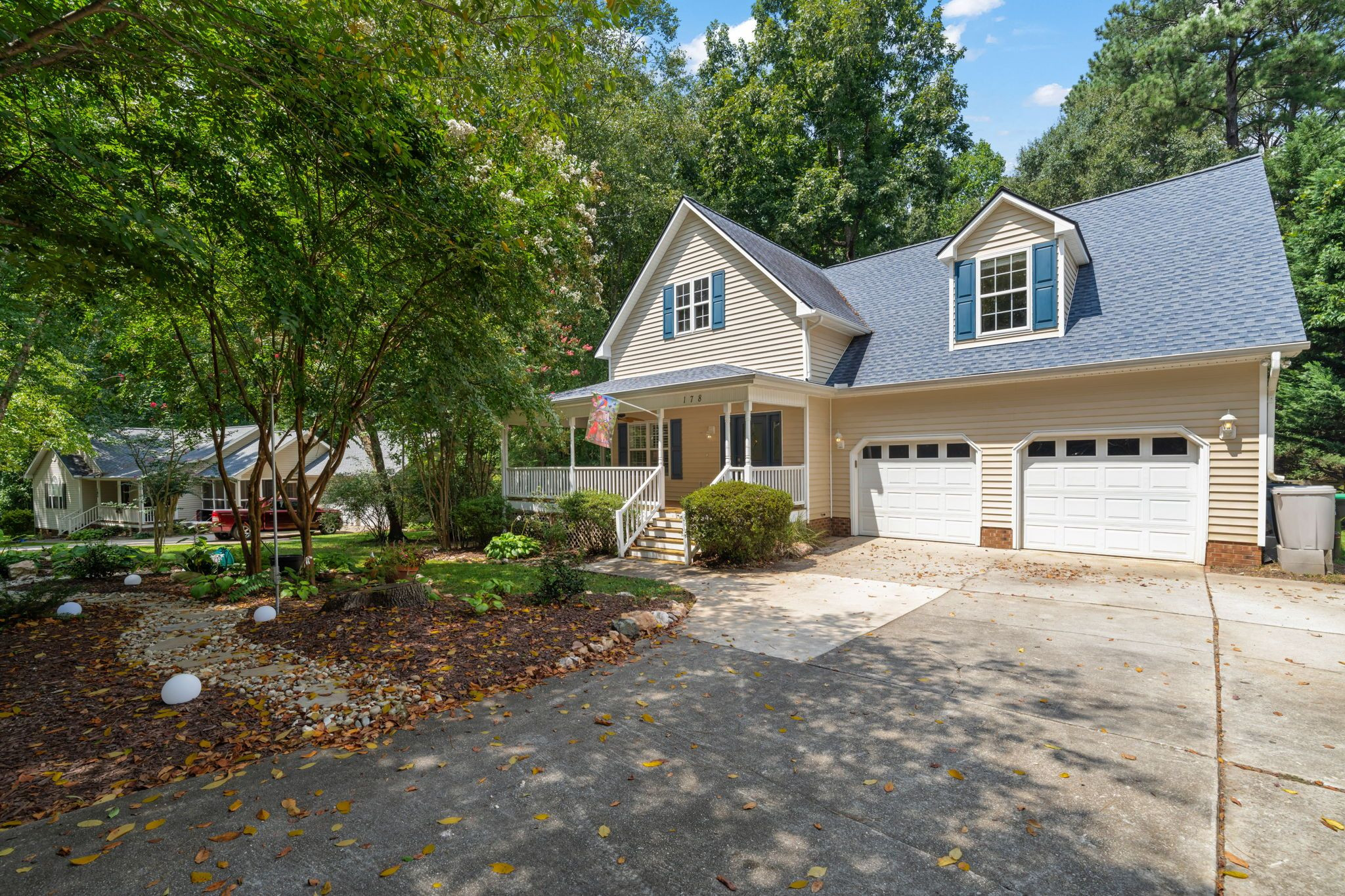 main property photo 48