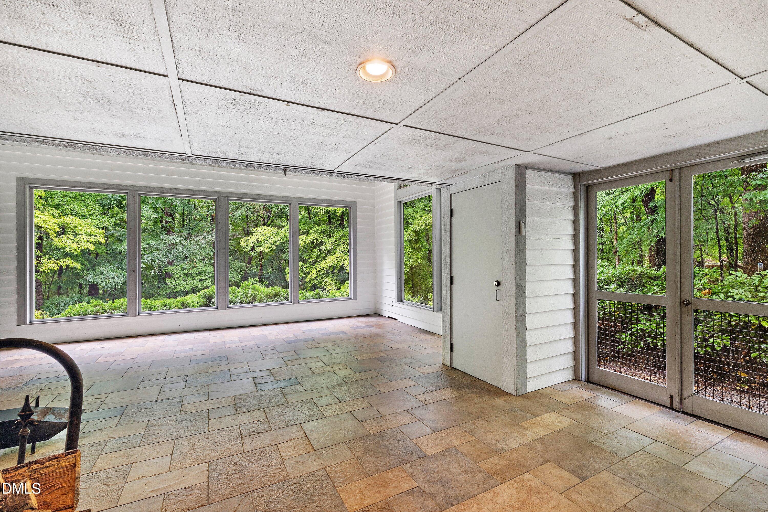 main property photo 78