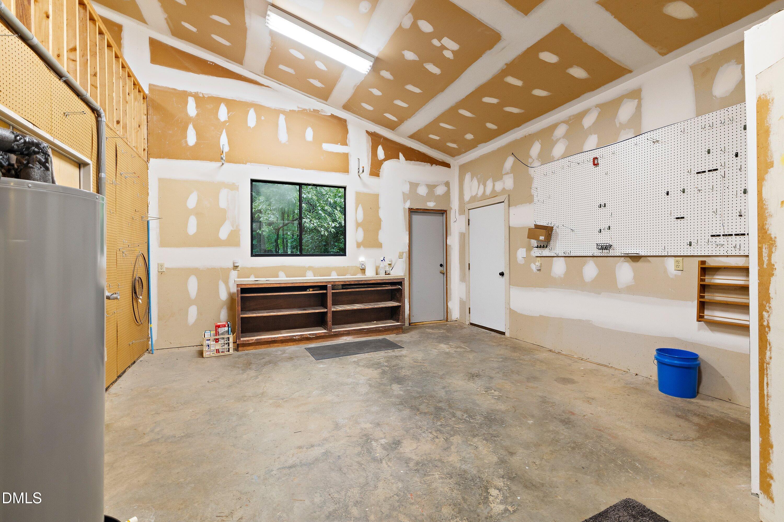 main property photo 83