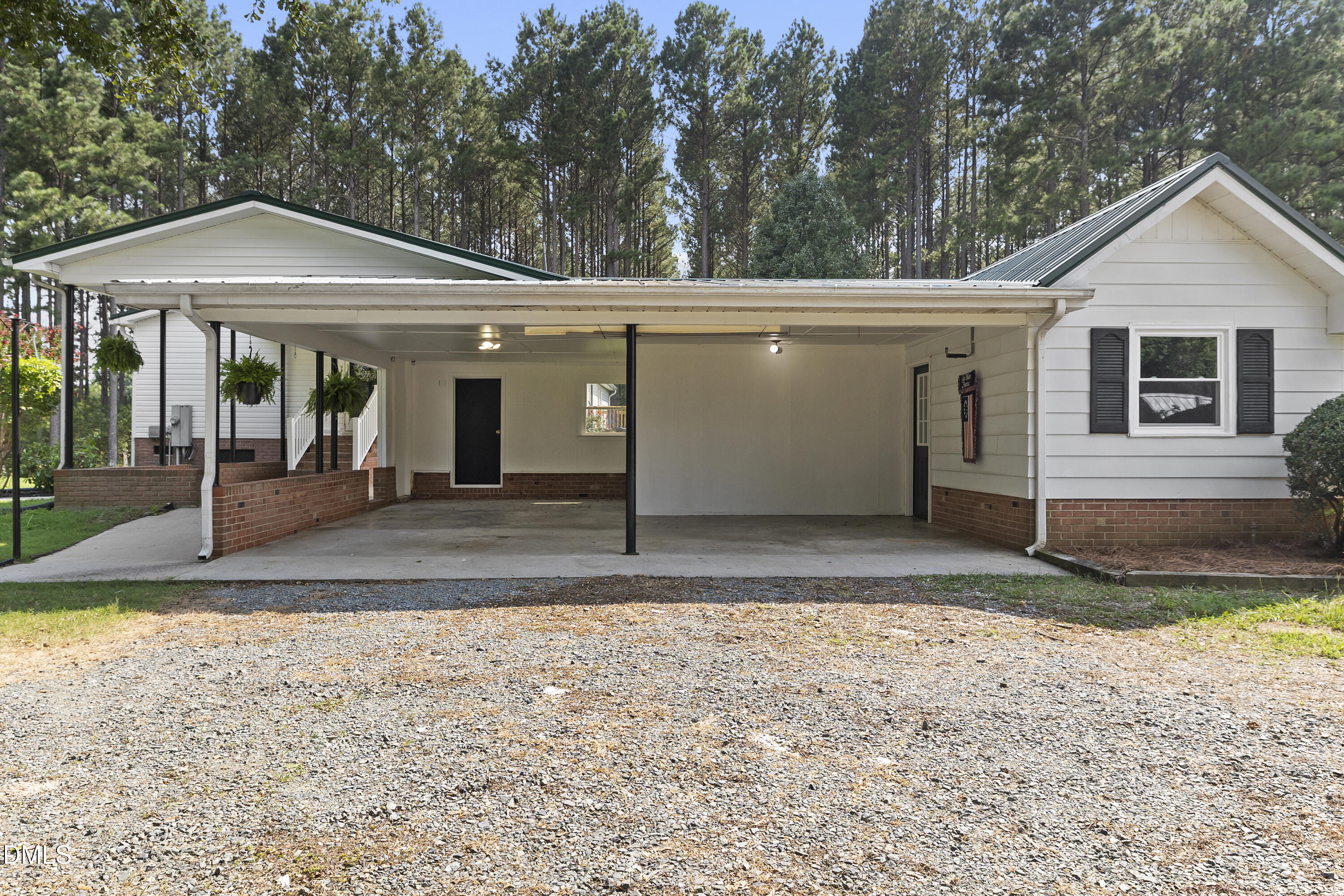 main property photo 42
