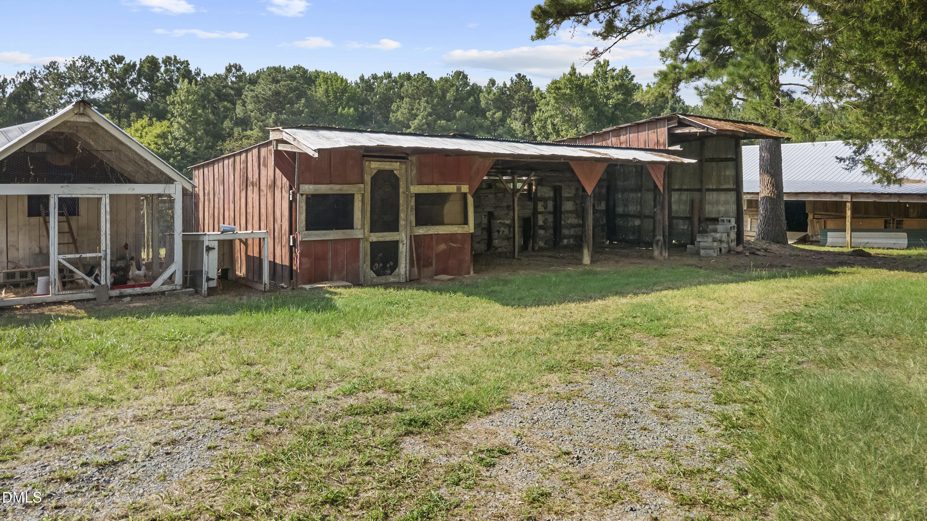 main property photo 49