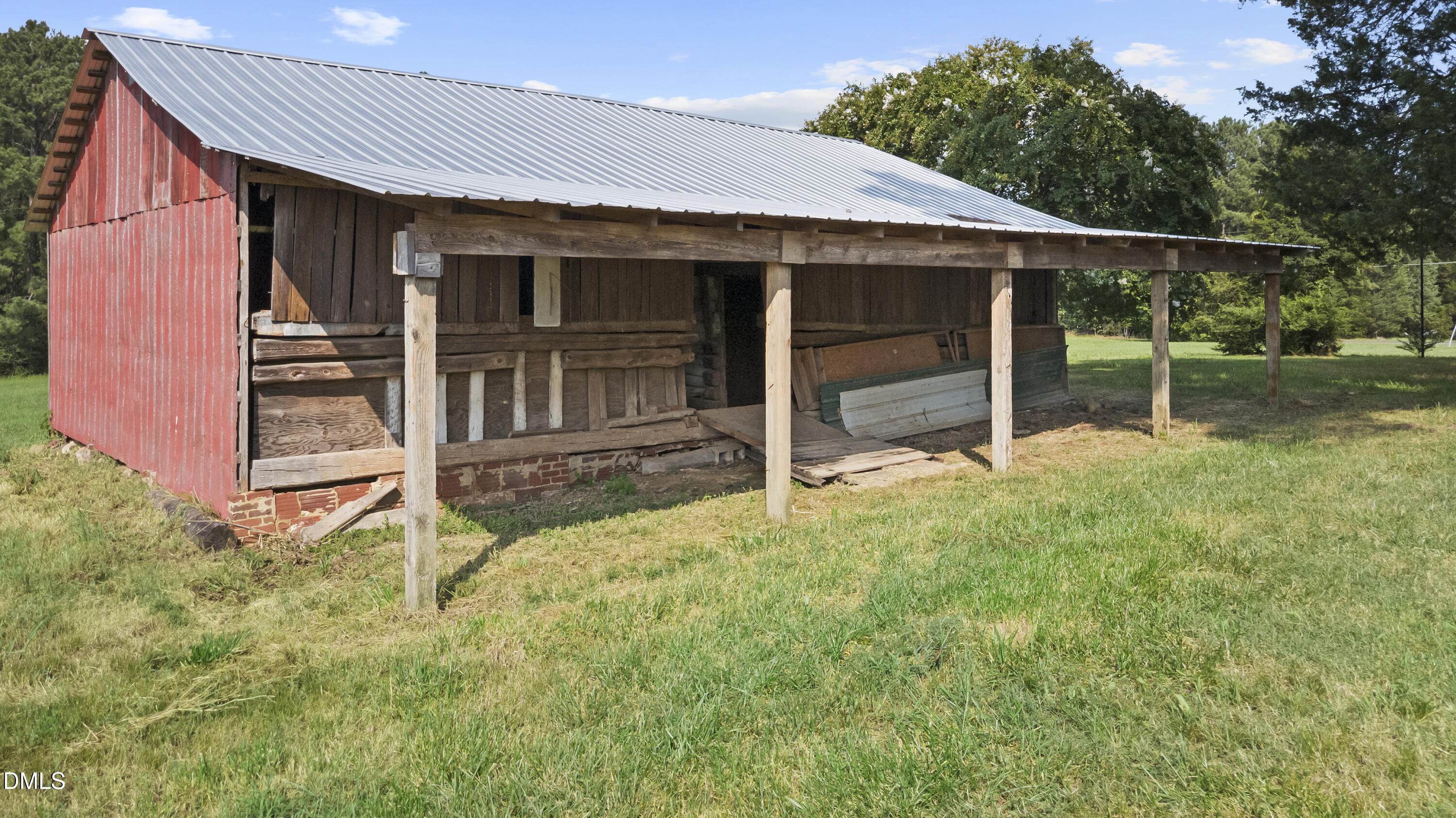 main property photo 52