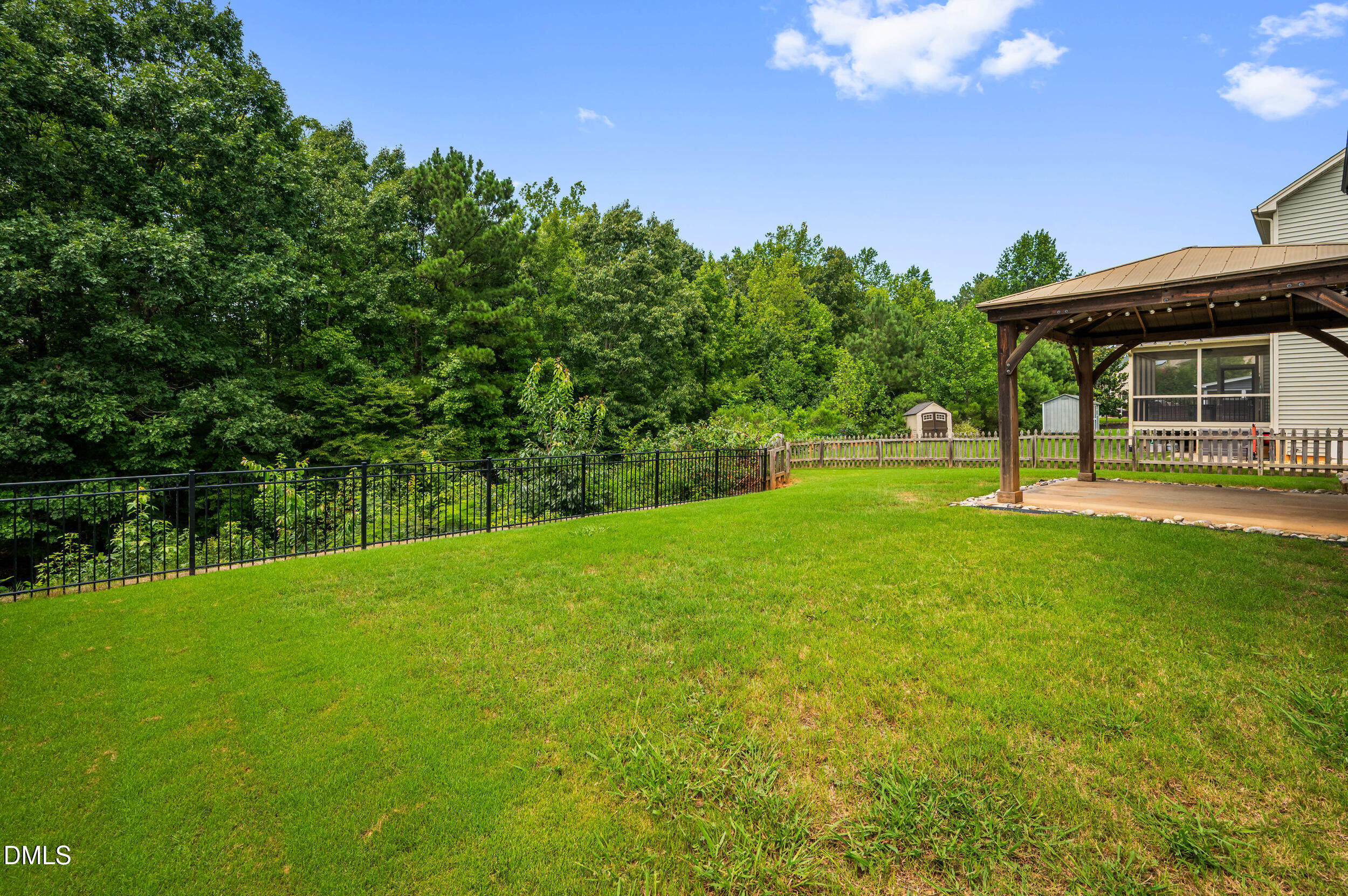 main property photo 43